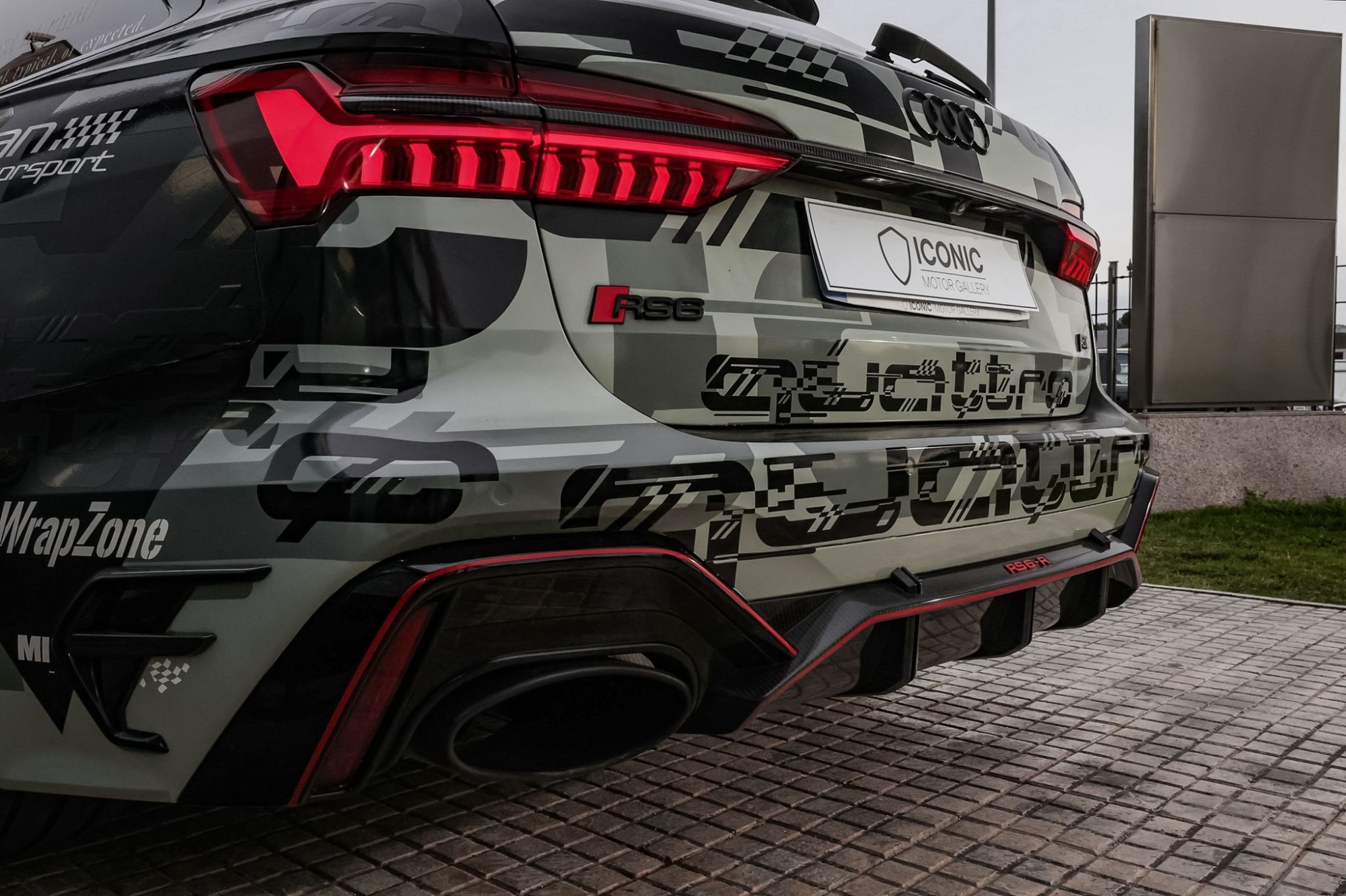 AUDI RS6 R ABT 1 OF 1 1000 CV