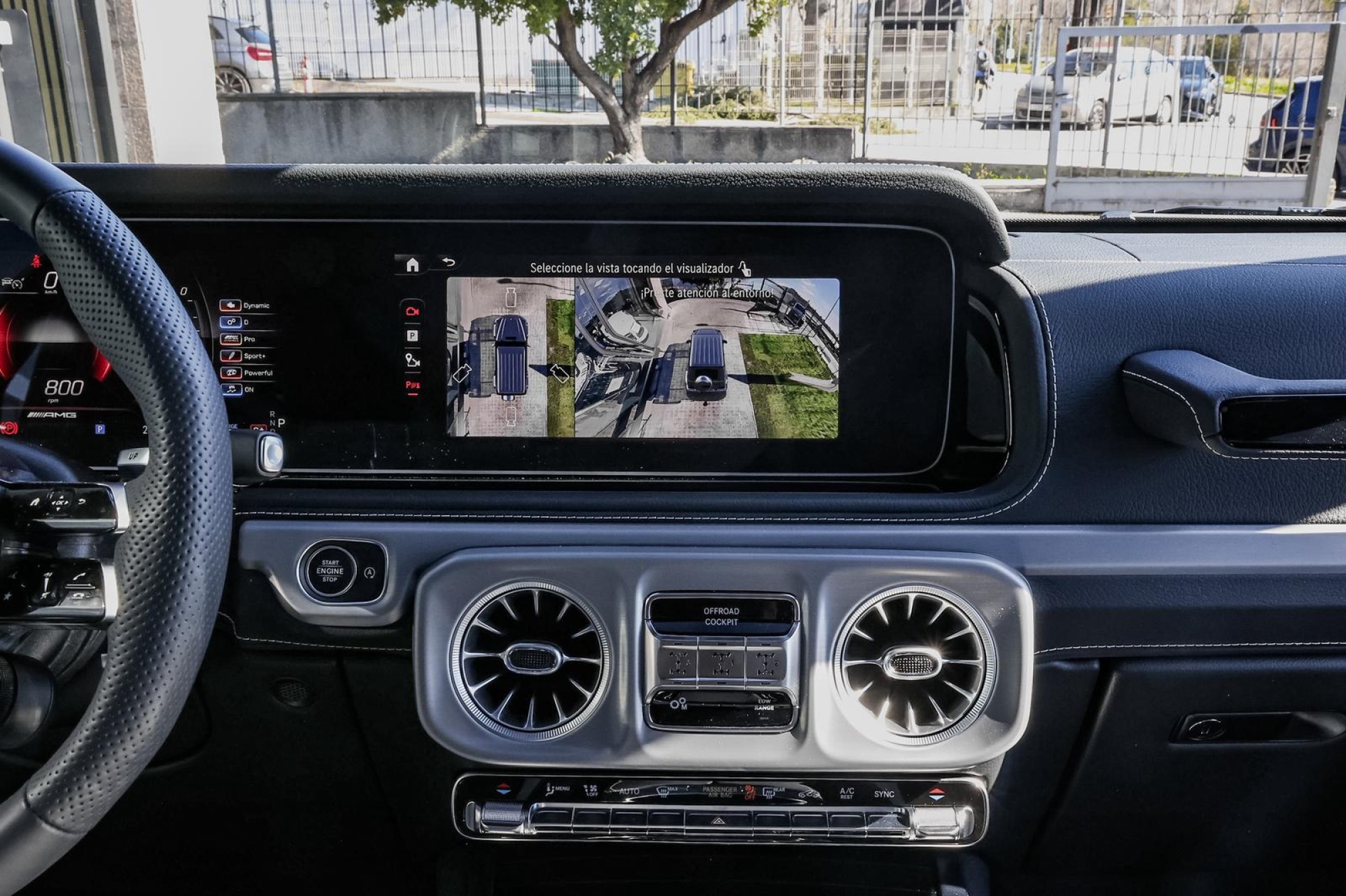 MERCEDES-BENZ AMG G63