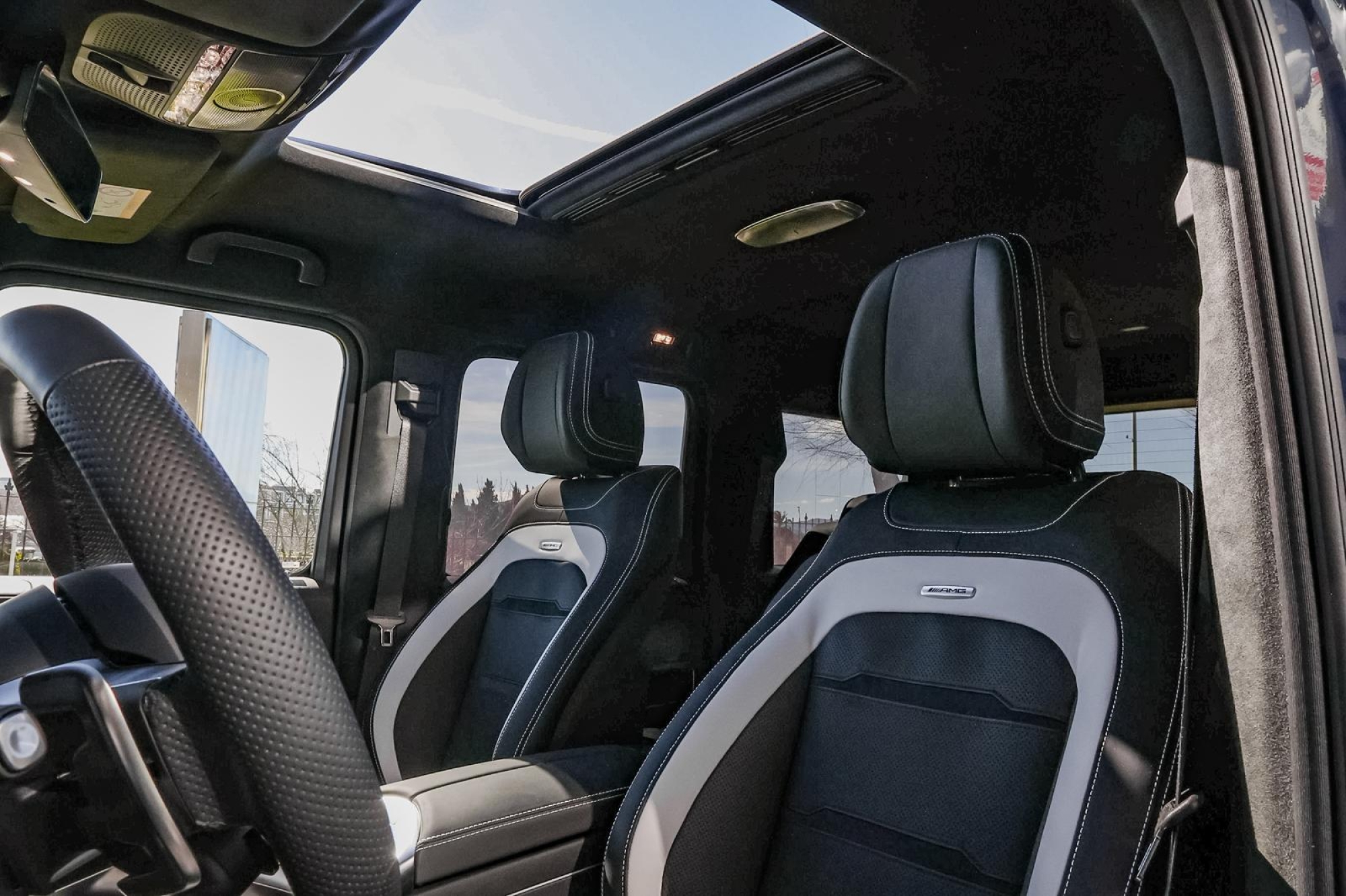 MERCEDES-BENZ AMG G63