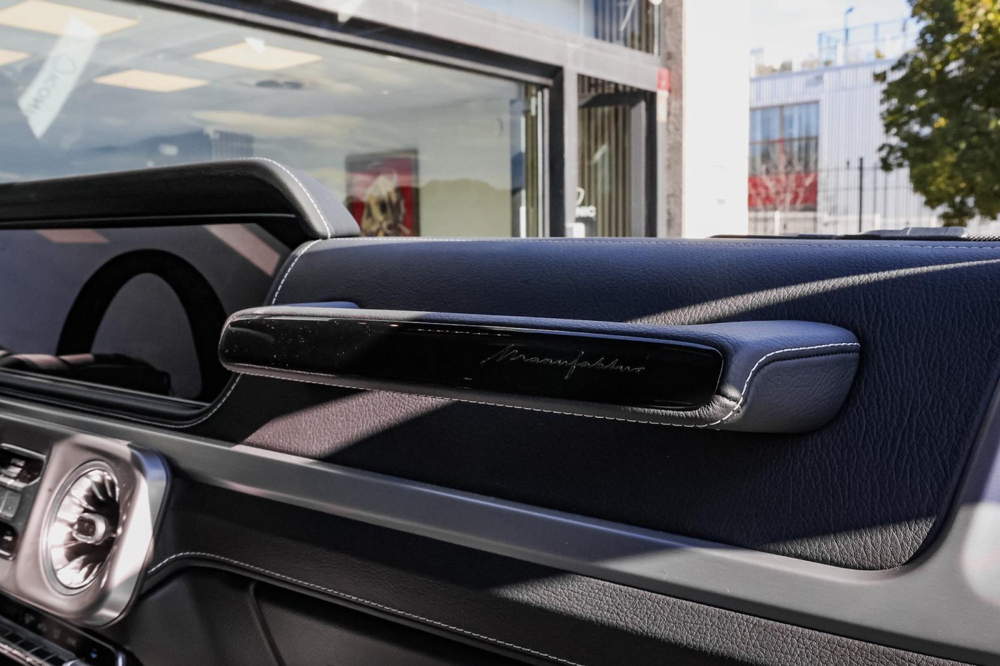 MERCEDES-BENZ AMG G63