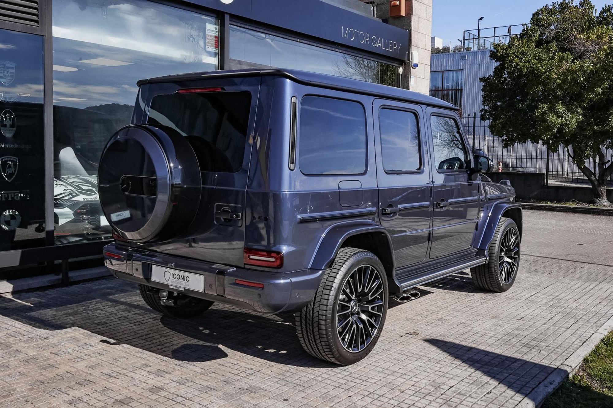 MERCEDES-BENZ AMG G63