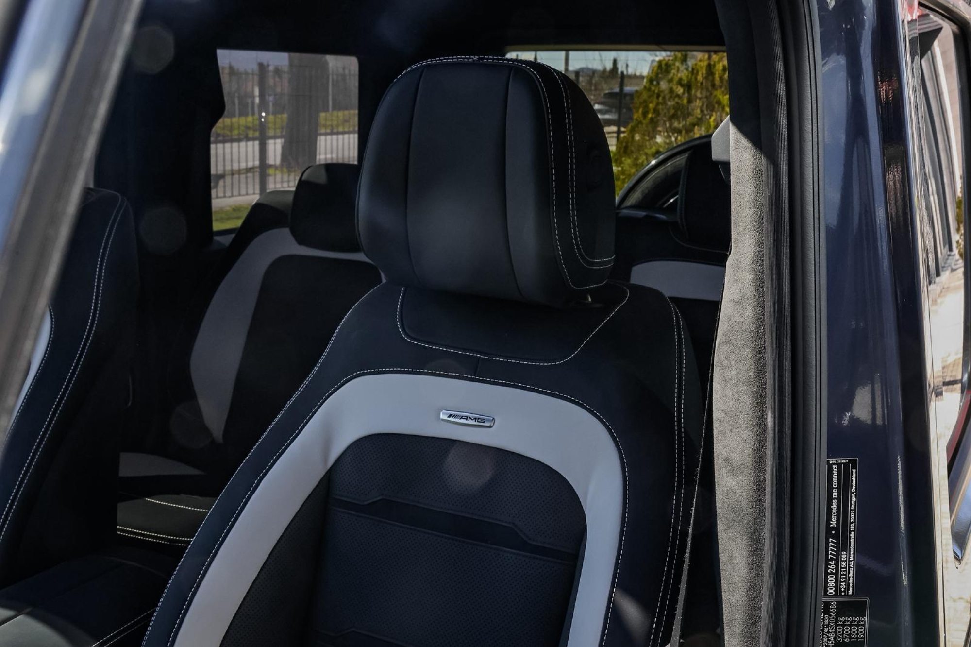 MERCEDES-BENZ AMG G63