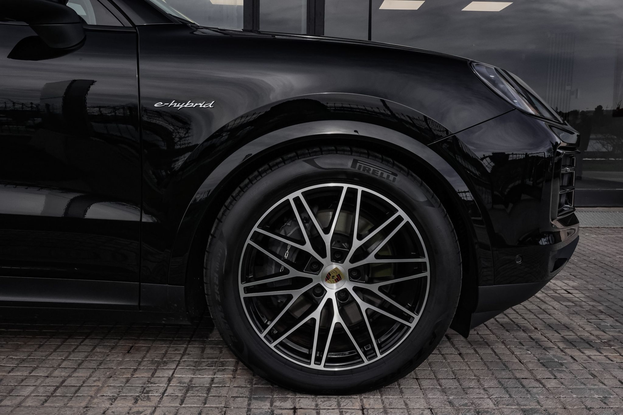 PORSCHE CAYENNE E-HYBRID