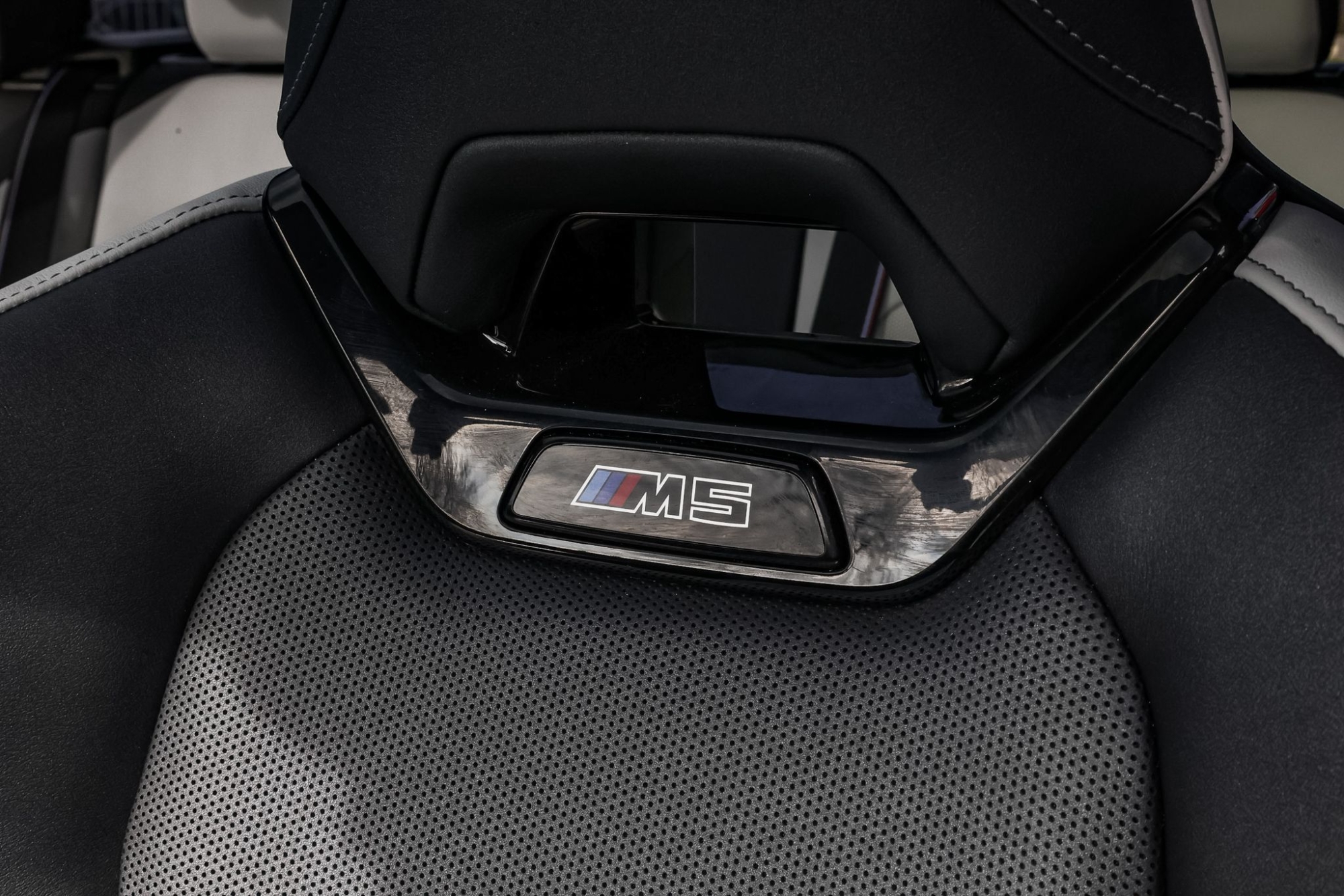 BMW M5 TOURING XDRIVE