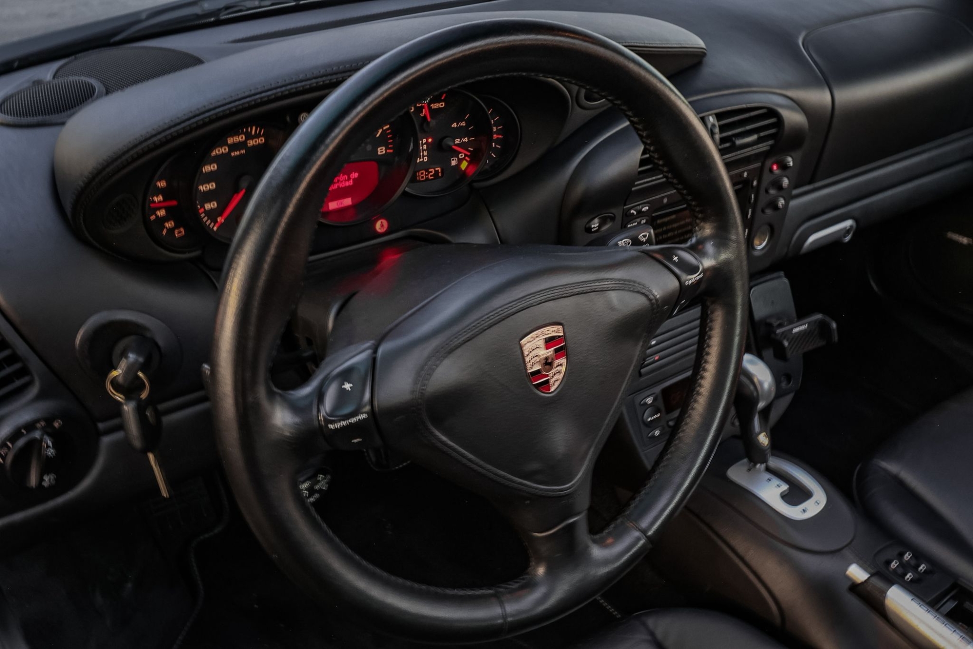 PORSCHE 911 996 CARRERA 4S