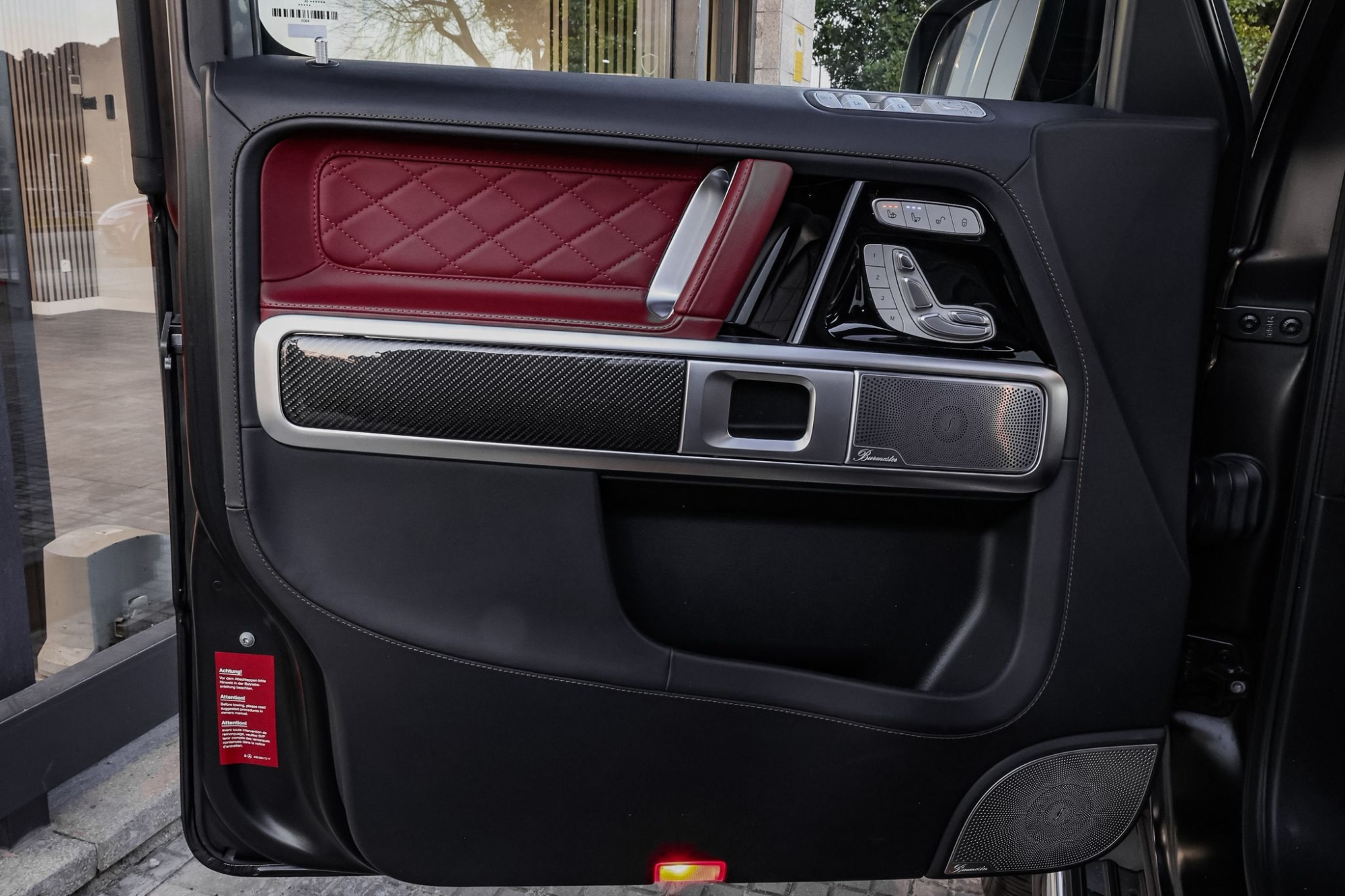 MERCEDES-BENZ AMG G63