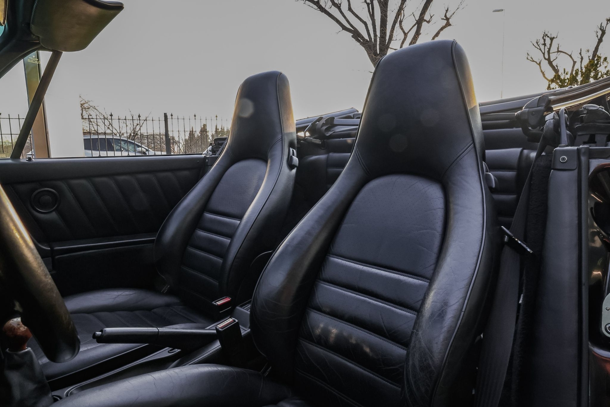 PORSCHE 911 964 CARRERA 4 CABRIO