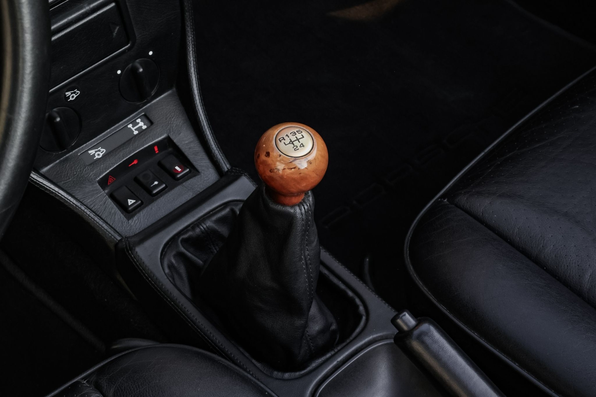 PORSCHE 911 964 CARRERA 4 CABRIO