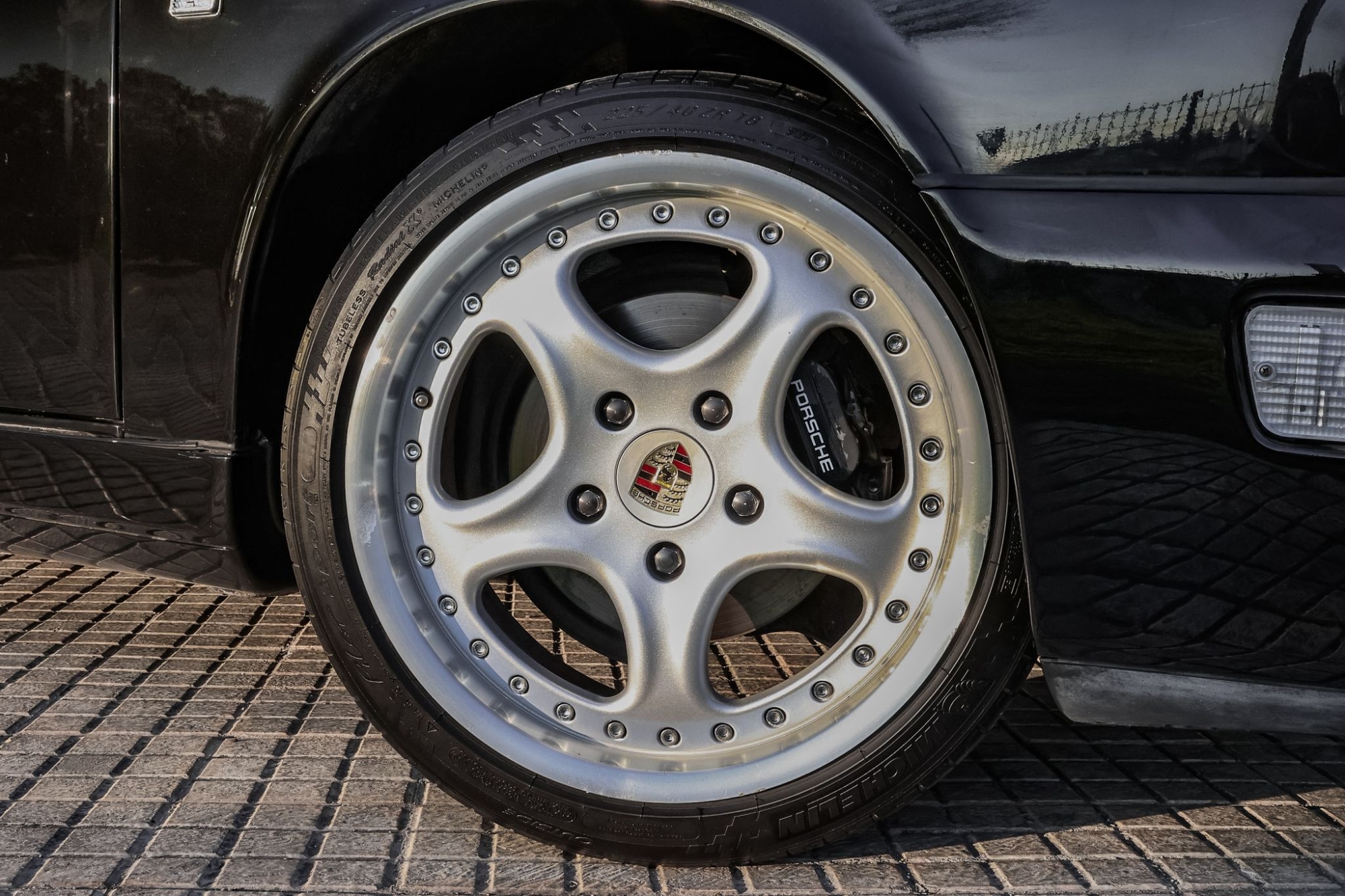 PORSCHE 911 964 CARRERA 4 CABRIO