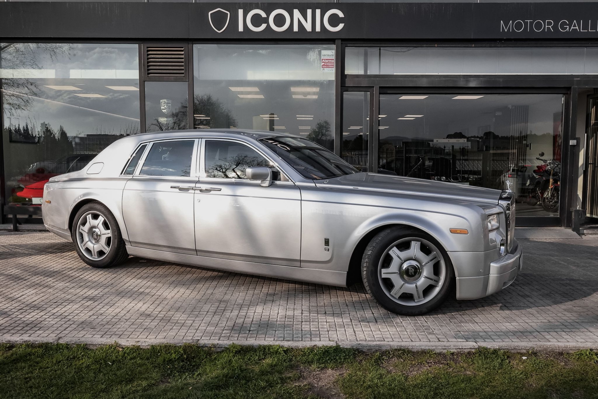 ROLLS ROYCE PHANTOM 