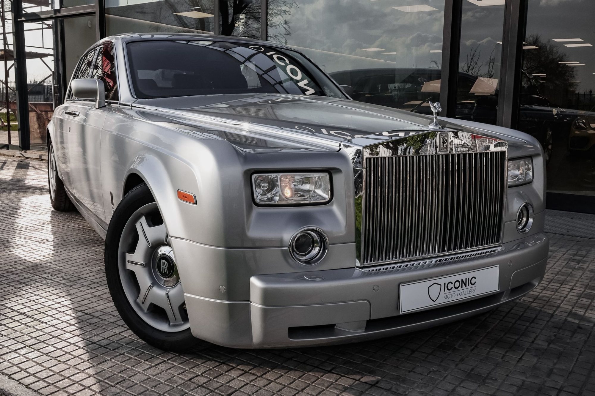 ROLLS ROYCE PHANTOM 