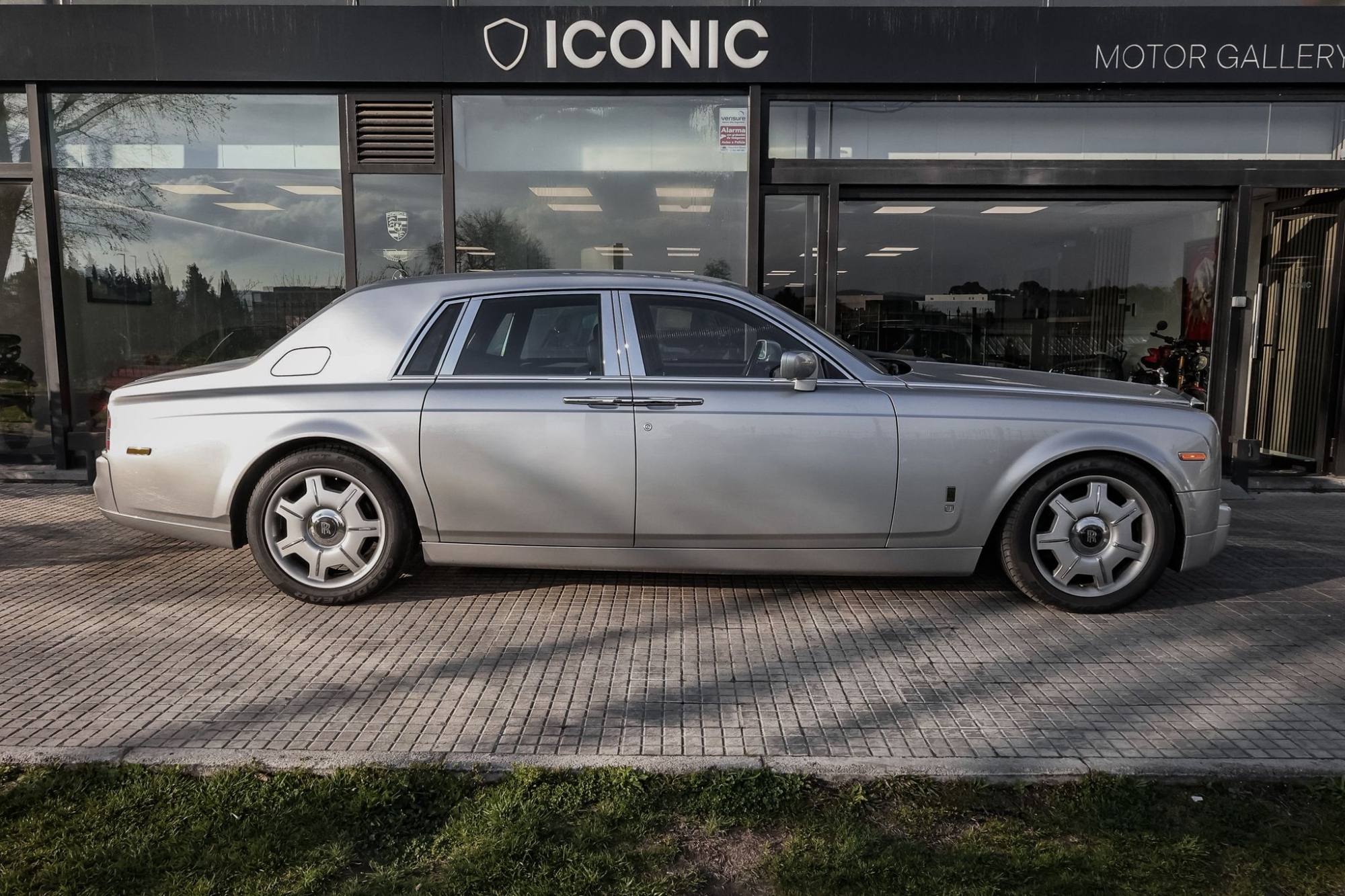 ROLLS ROYCE PHANTOM 