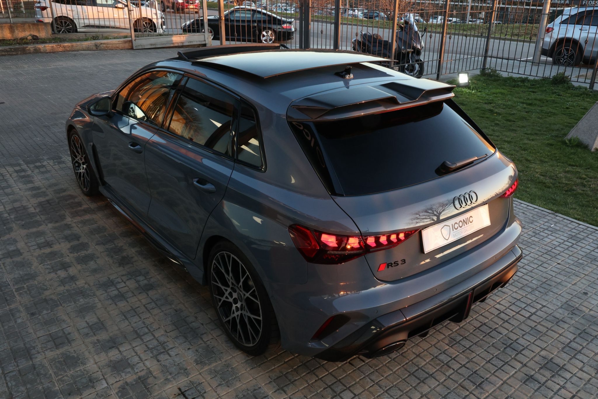 AUDI RS3 SPORTBACK CARBON PACK