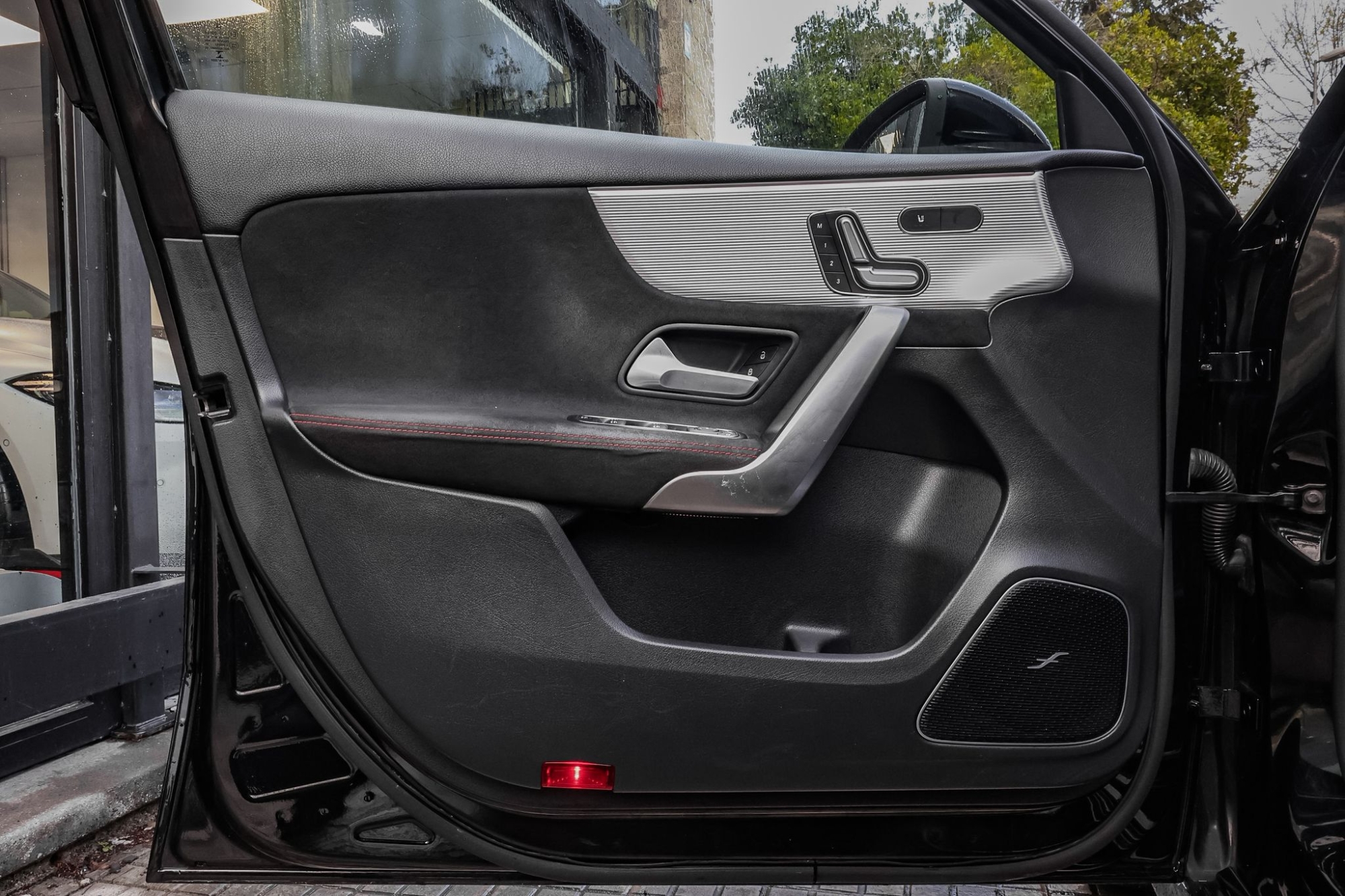 MERCEDES-BENZ AMG A35 4MATIC