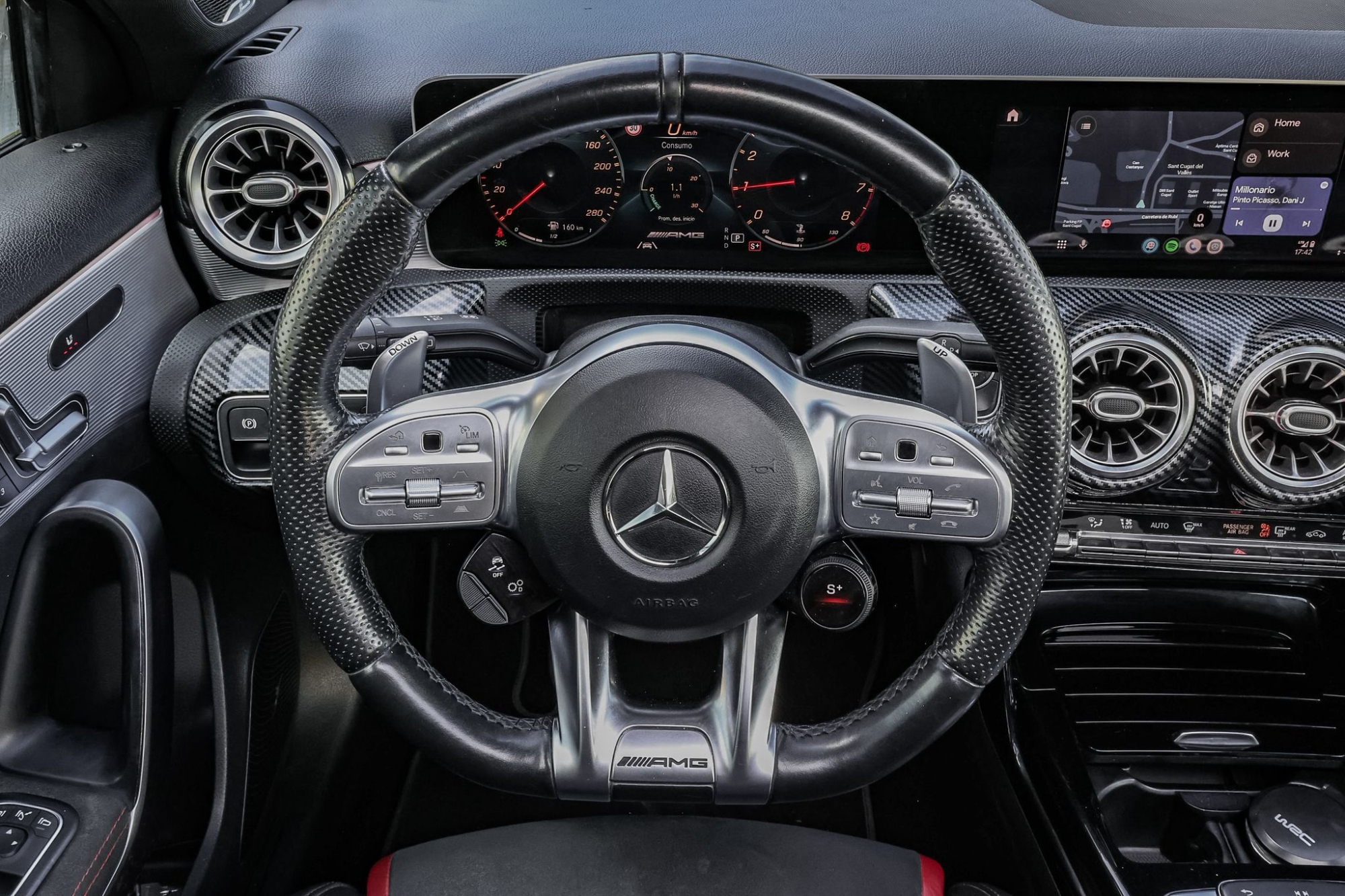 MERCEDES-BENZ AMG A35 4MATIC