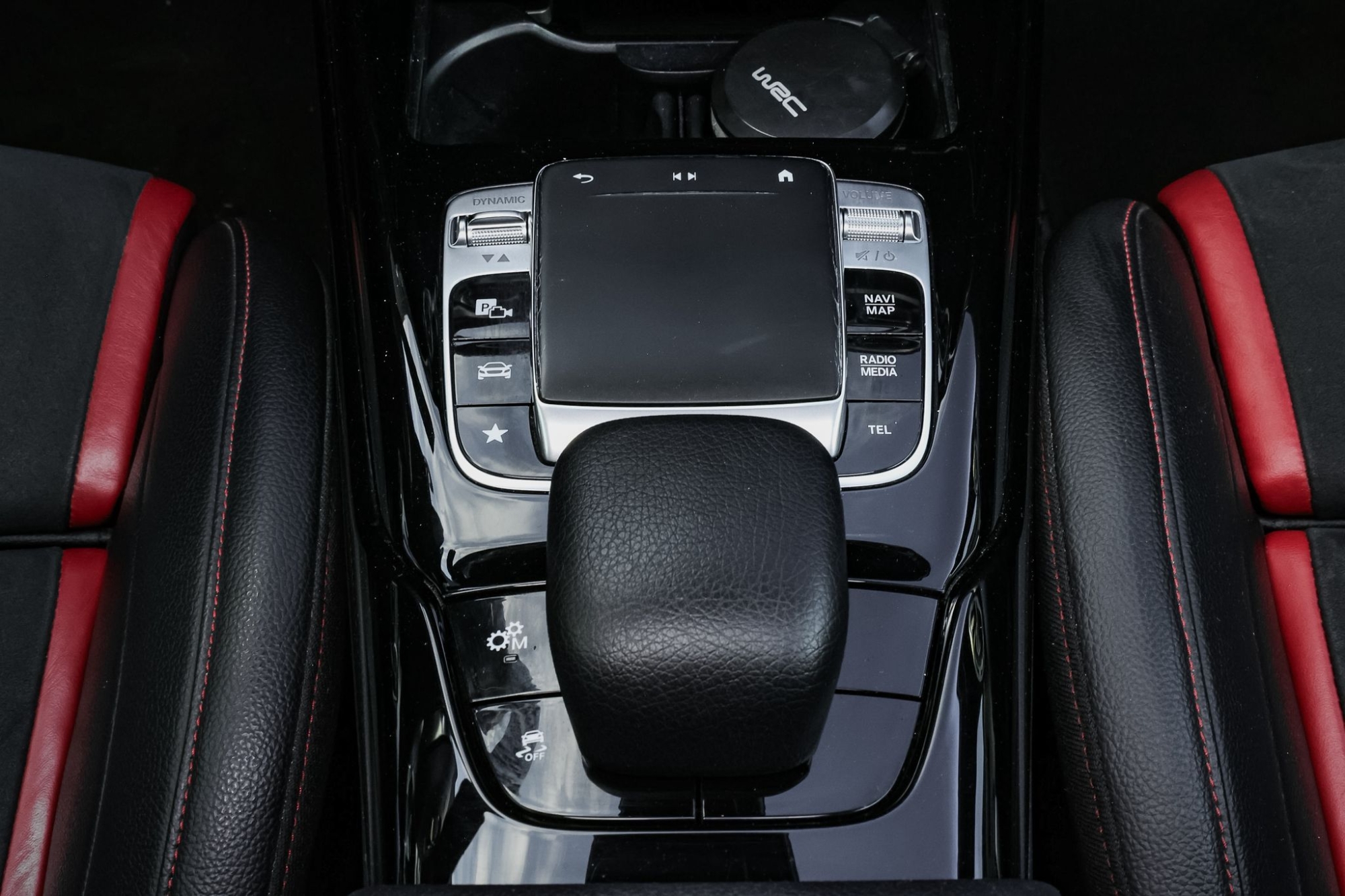 MERCEDES-BENZ AMG A35 4MATIC