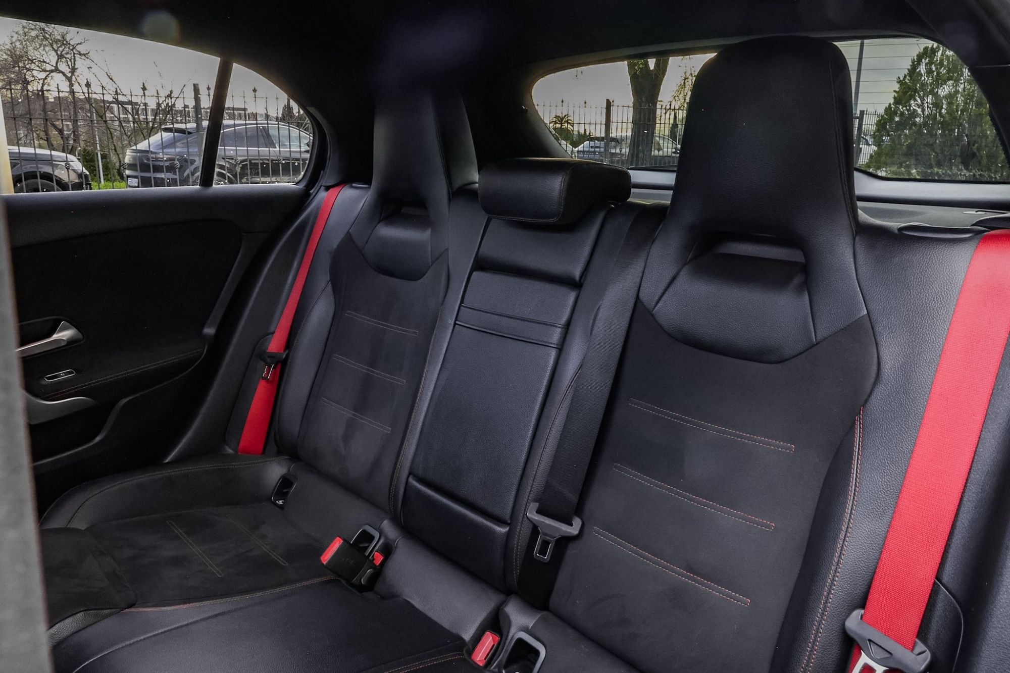 MERCEDES-BENZ AMG A35 4MATIC