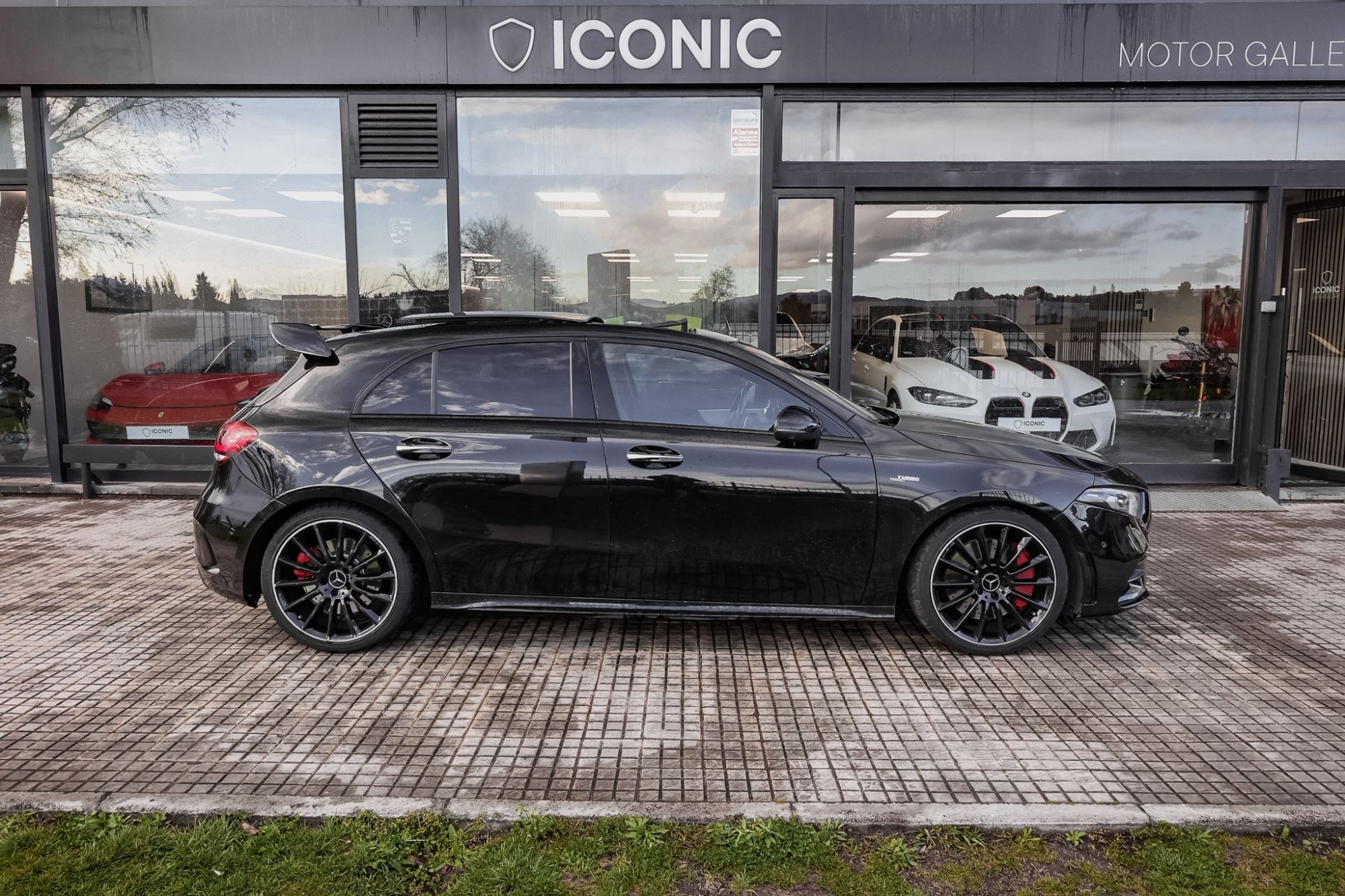 MERCEDES-BENZ AMG A35 4MATIC