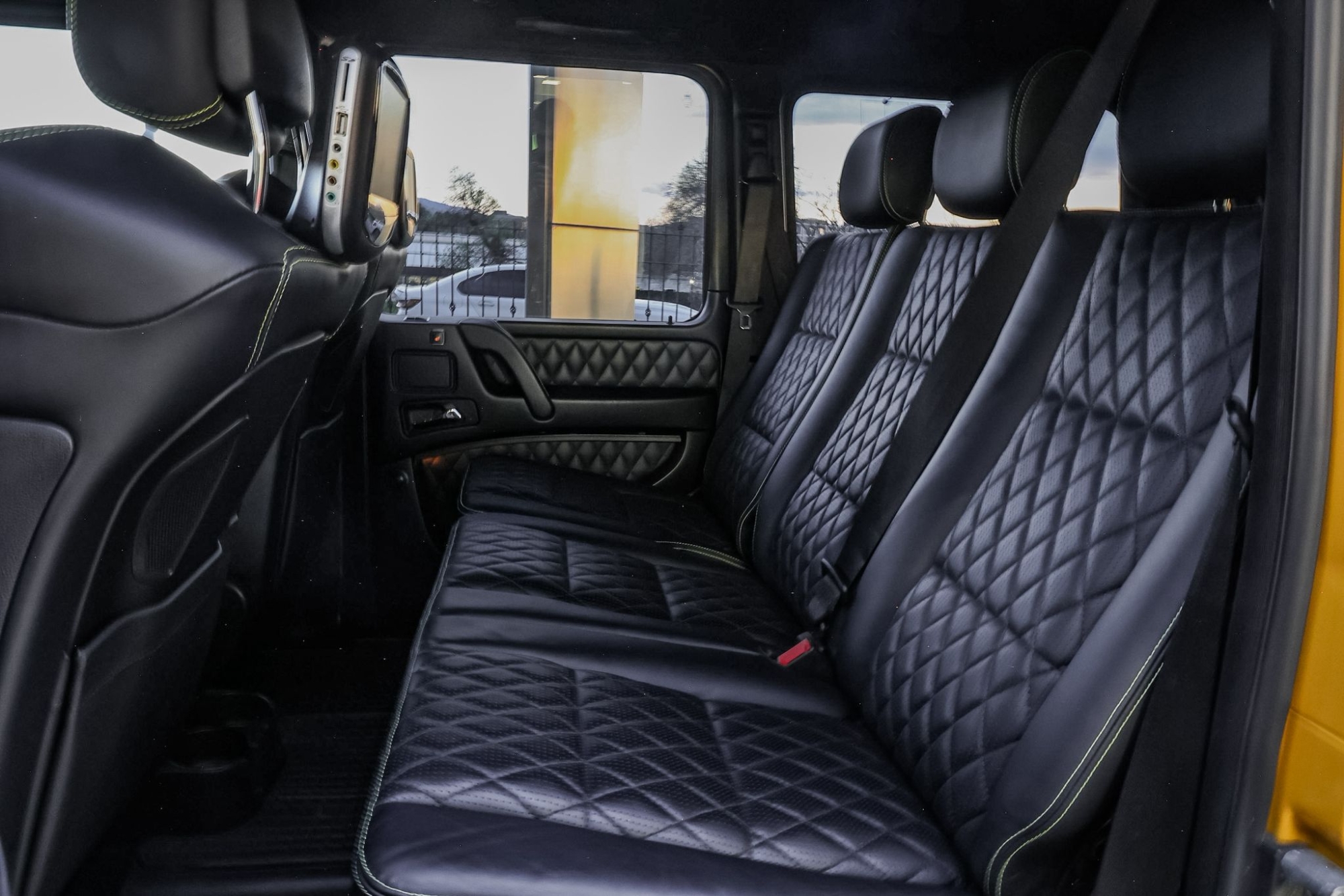 MERCEDES-BENZ G63 AMG SOLARBEAM EDITION