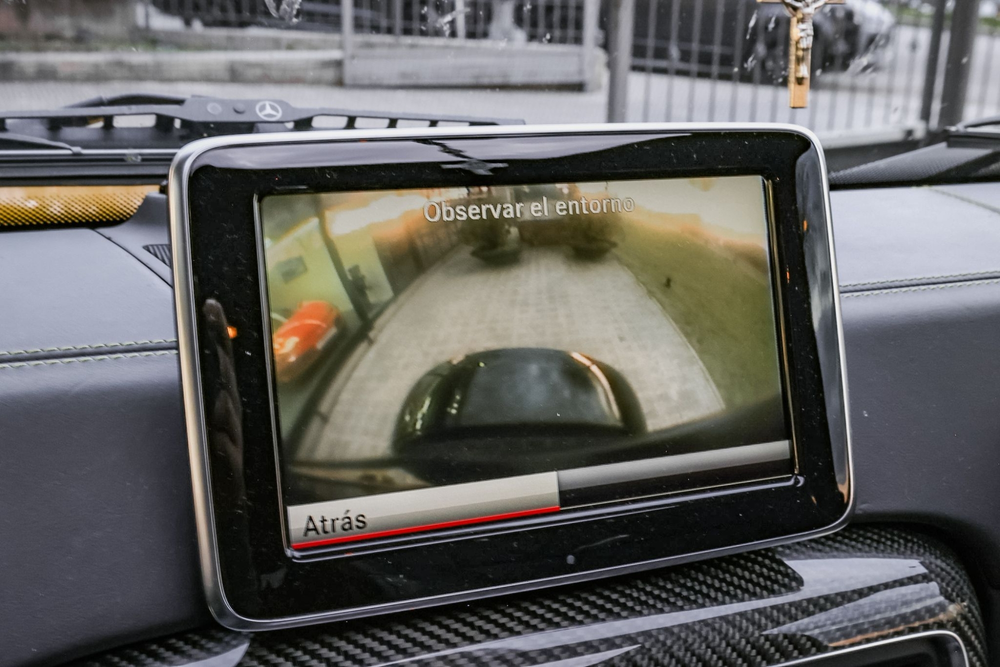 MERCEDES-BENZ G63 AMG SOLARBEAM EDITION