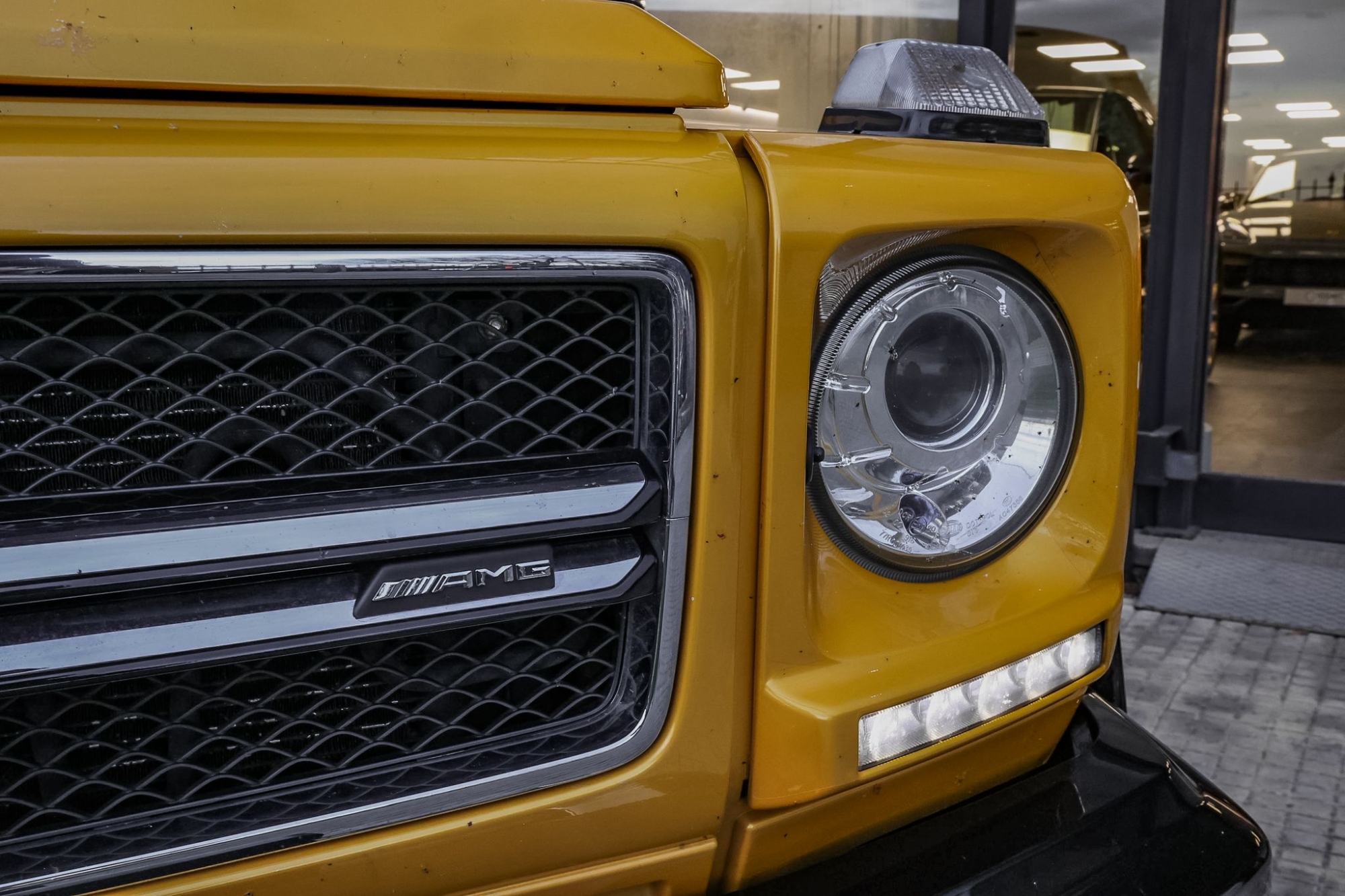 MERCEDES-BENZ G63 AMG SOLARBEAM EDITION