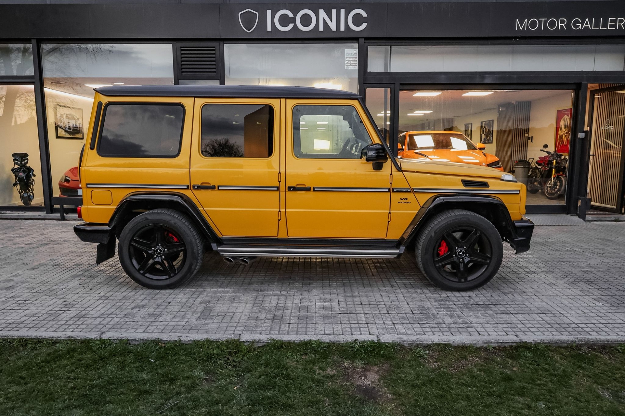 MERCEDES-BENZ G63 AMG SOLARBEAM EDITION
