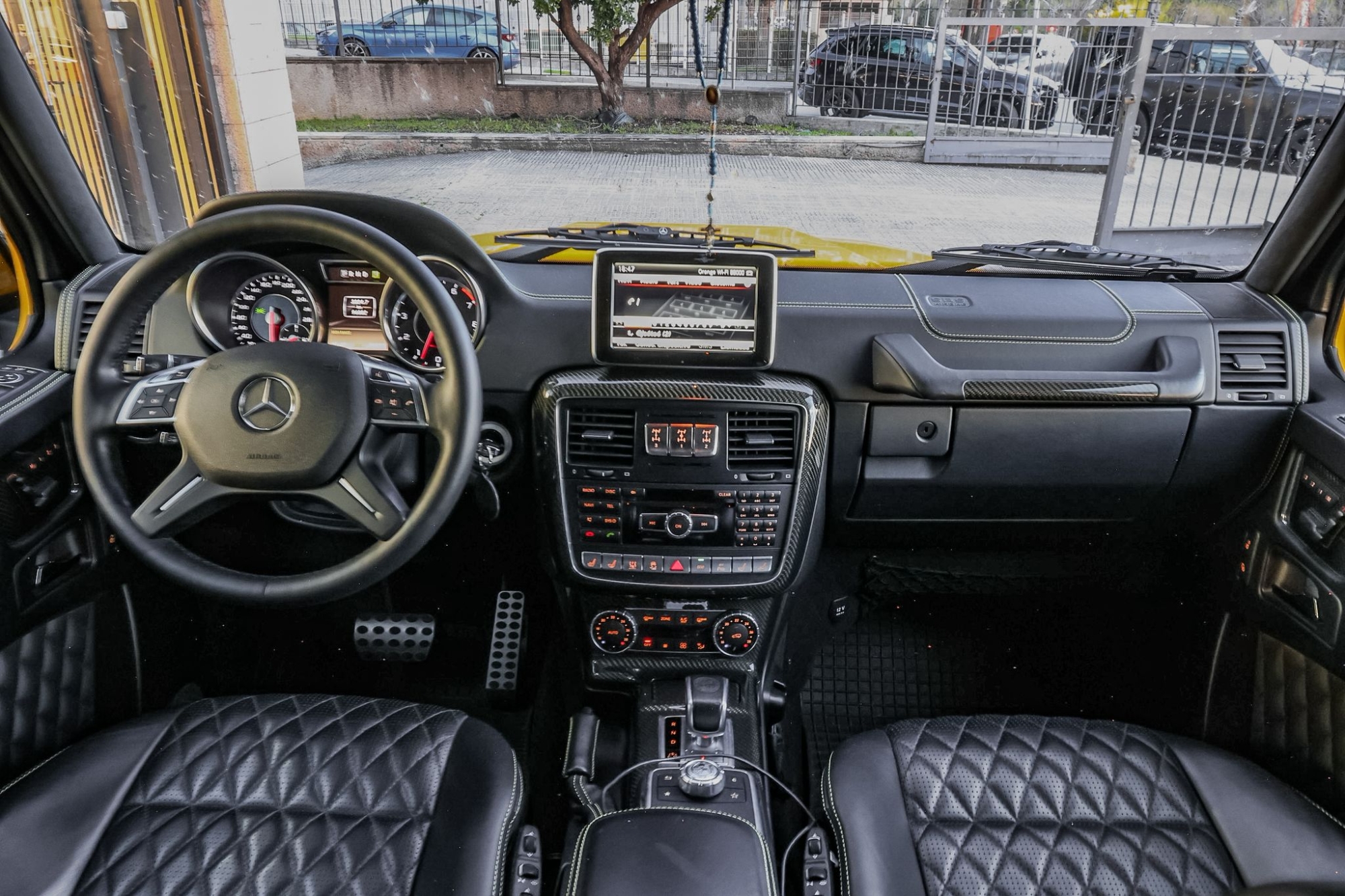 MERCEDES-BENZ G63 AMG SOLARBEAM EDITION