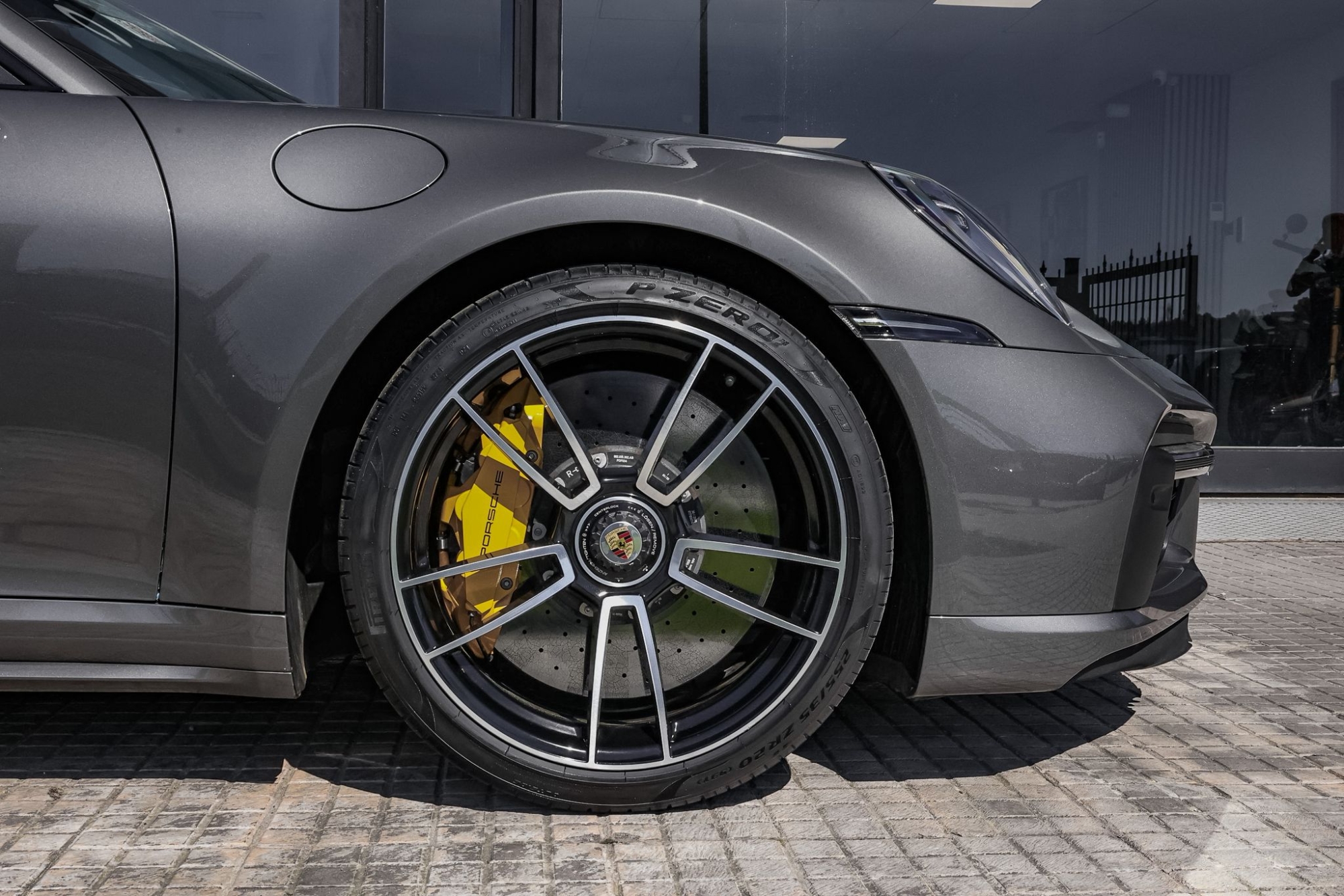 PORSCHE 911 992 TURBO S