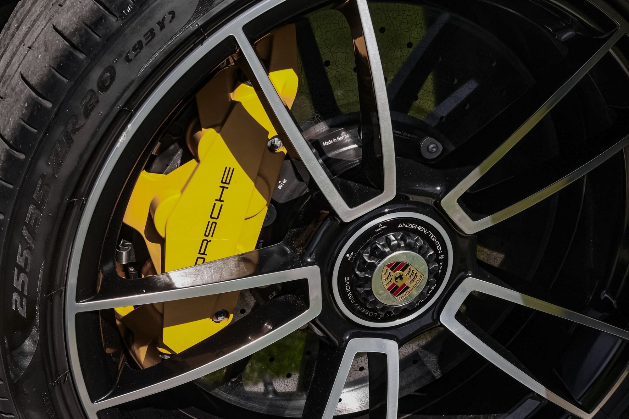 PORSCHE 911 992 TURBO S