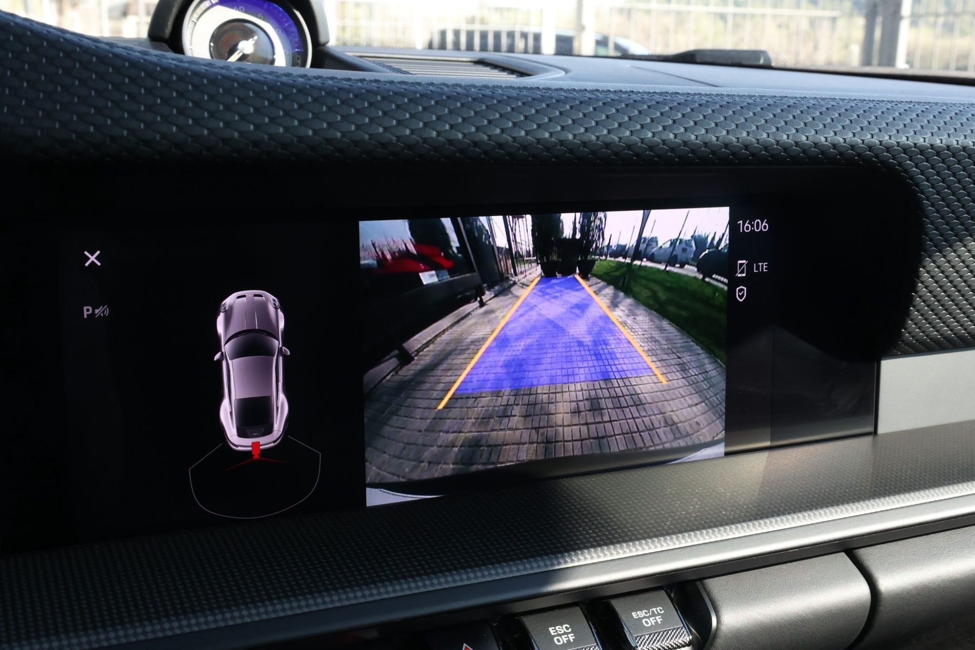 PORSCHE 911 992 GT3 TOURING