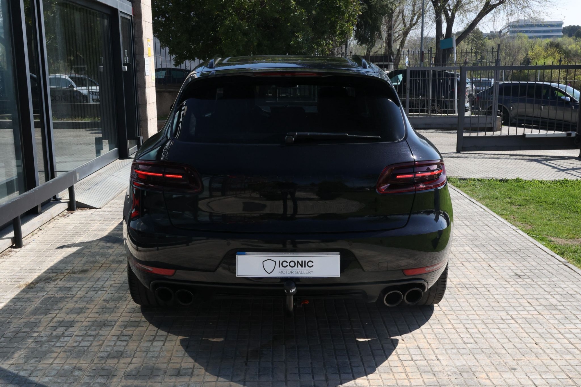 PORSCHE MACAN GTS