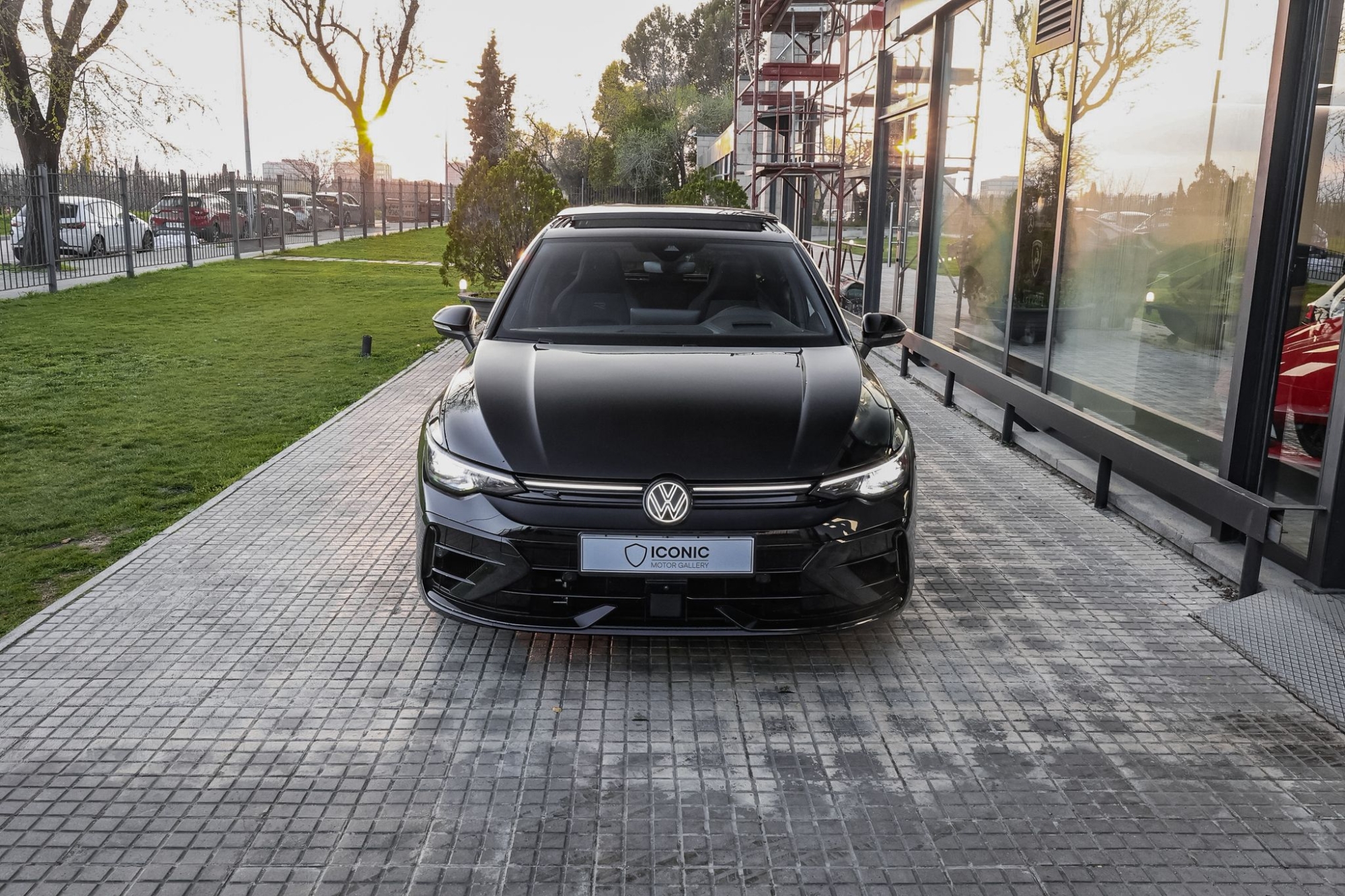 VOLKSWAGEN GOLF 8.5 R