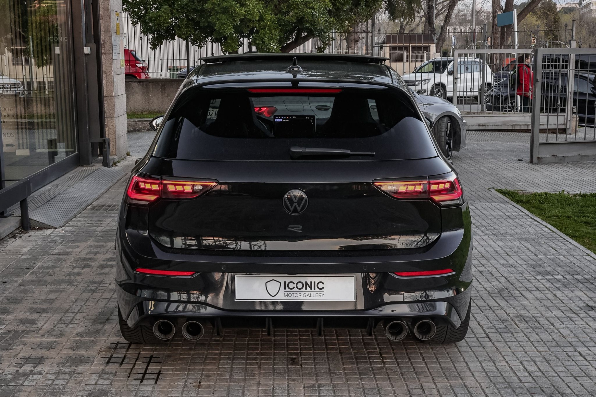 VOLKSWAGEN GOLF 8.5 R