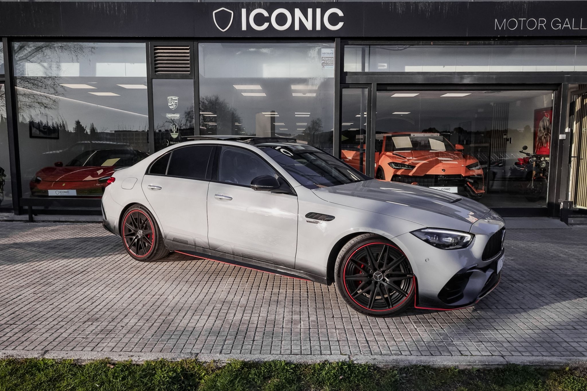 MERCEDES-BENZ AMG C63 S E PERFORMANCE 4MATIC+ F1 EDITION 