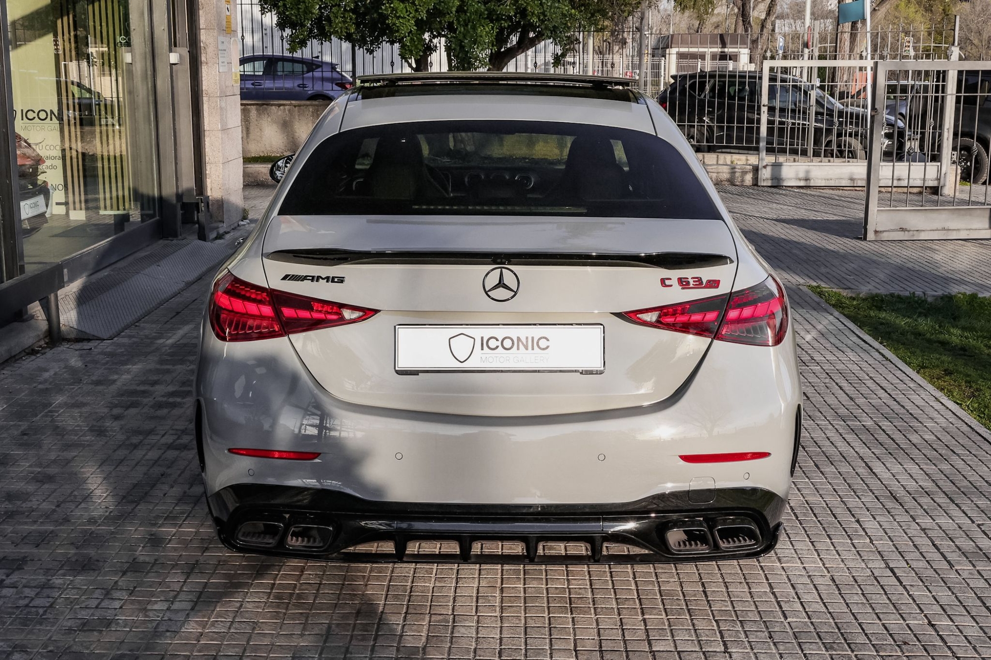 MERCEDES-BENZ AMG C63 S E PERFORMANCE 4MATIC+ F1 EDITION 