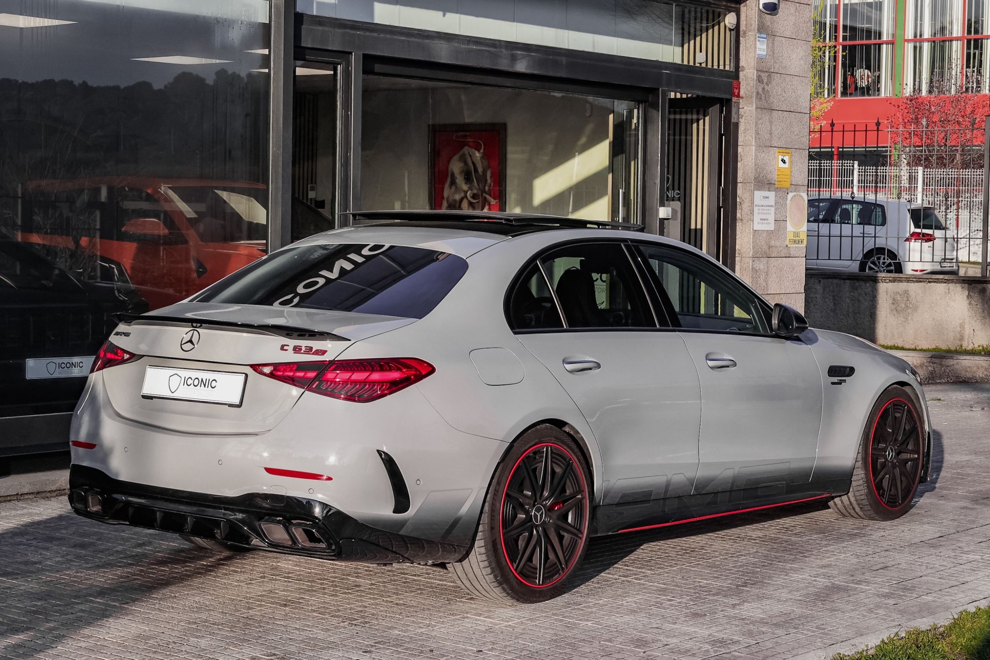 MERCEDES-BENZ AMG C63 S E PERFORMANCE 4MATIC+ F1 EDITION 