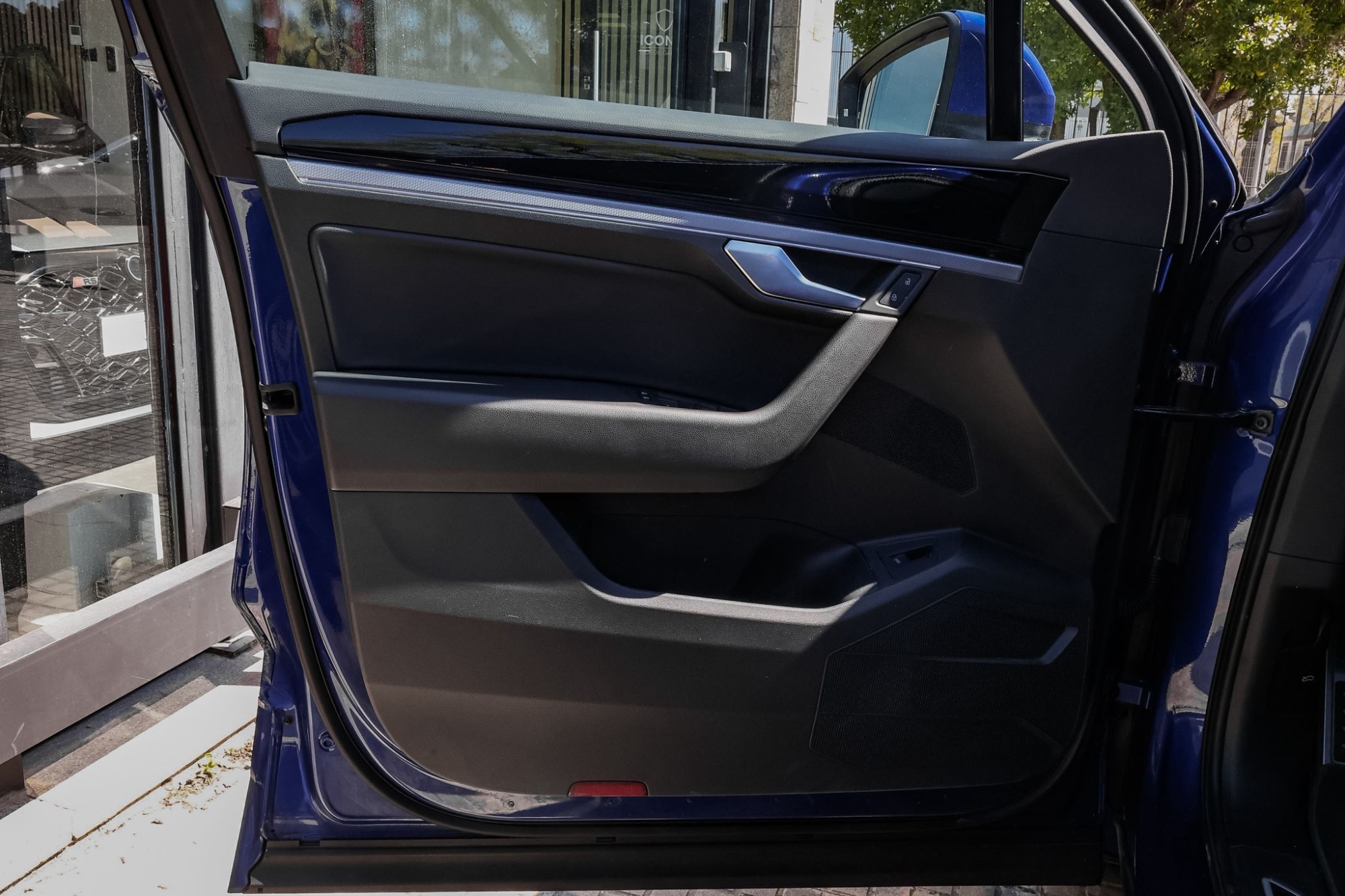 VOLSKAWEN TOUAREG RLINE