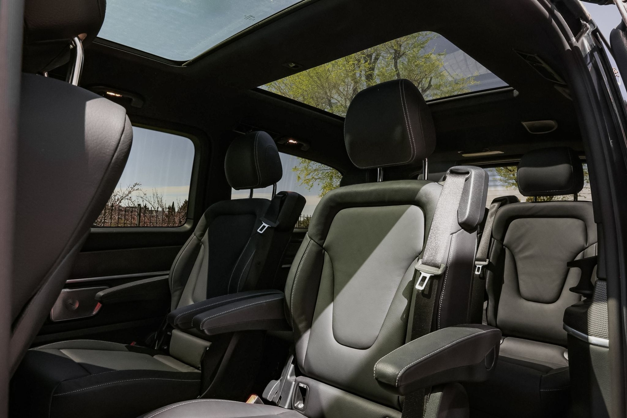 MERCEDES-BENZ CLASE V 300D AMG LINE 4MATIC