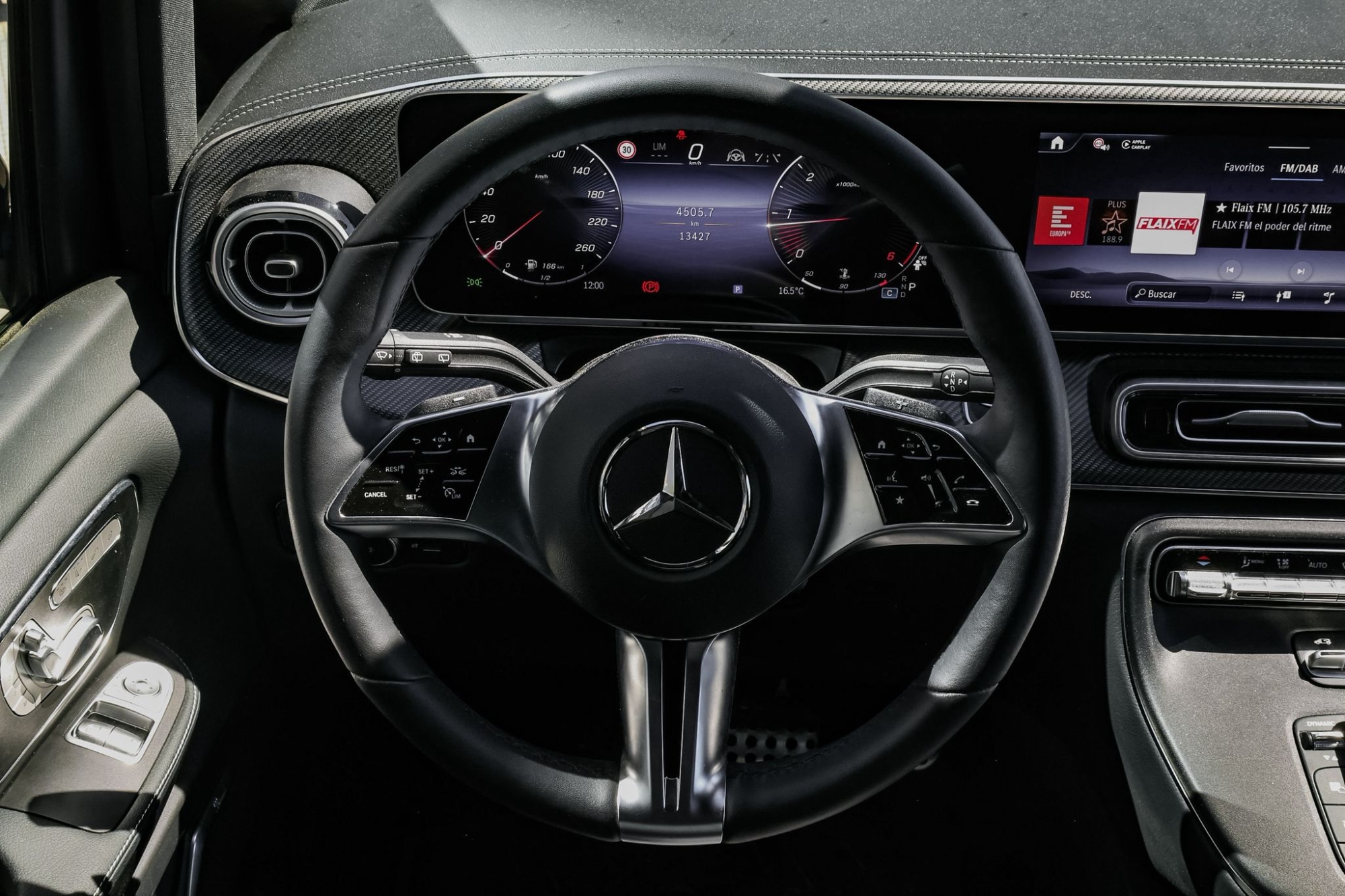 MERCEDES-BENZ CLASE V 300D AMG LINE 4MATIC