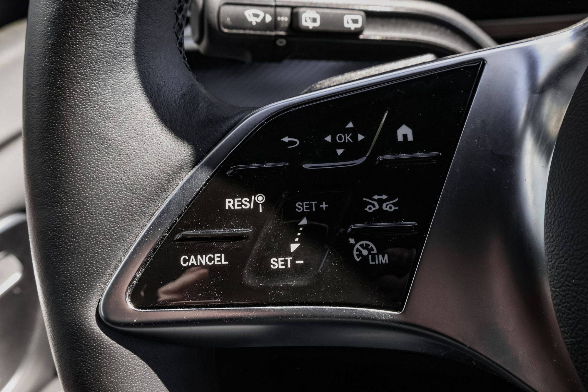 MERCEDES-BENZ CLASE V 300D AMG LINE 4MATIC