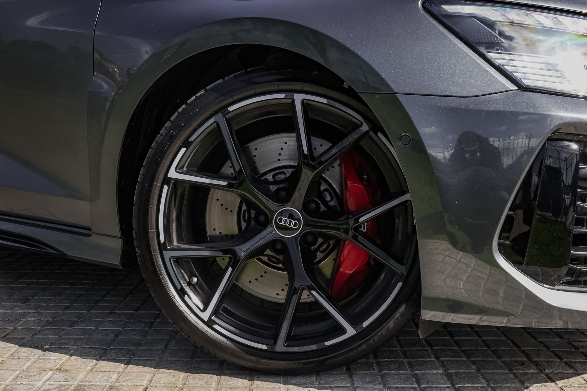 AUDI RS3 SPORTBACK KIT ABT AKRAPOVIK