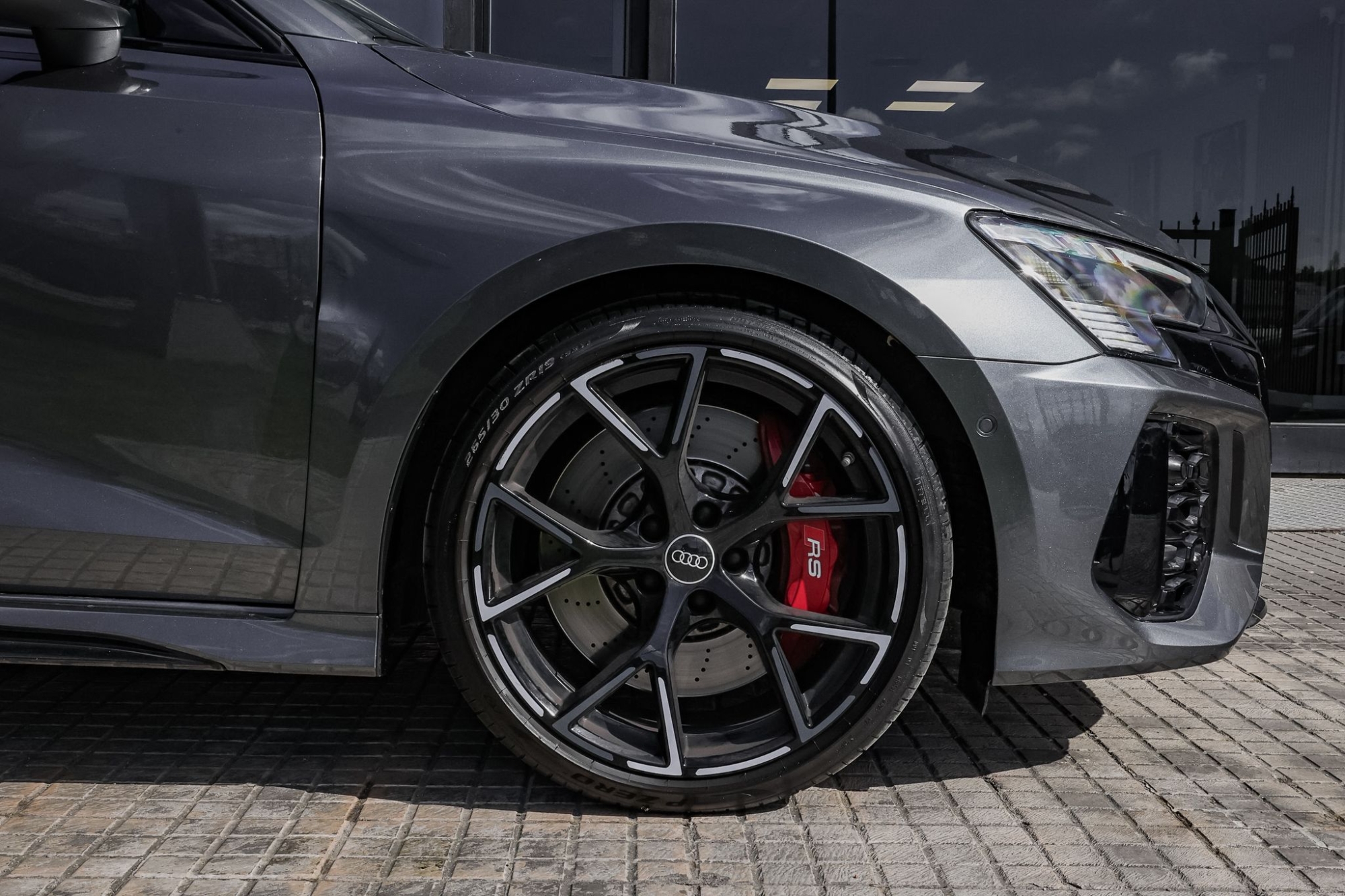 AUDI RS3 SPORTBACK KIT ABT AKRAPOVIK