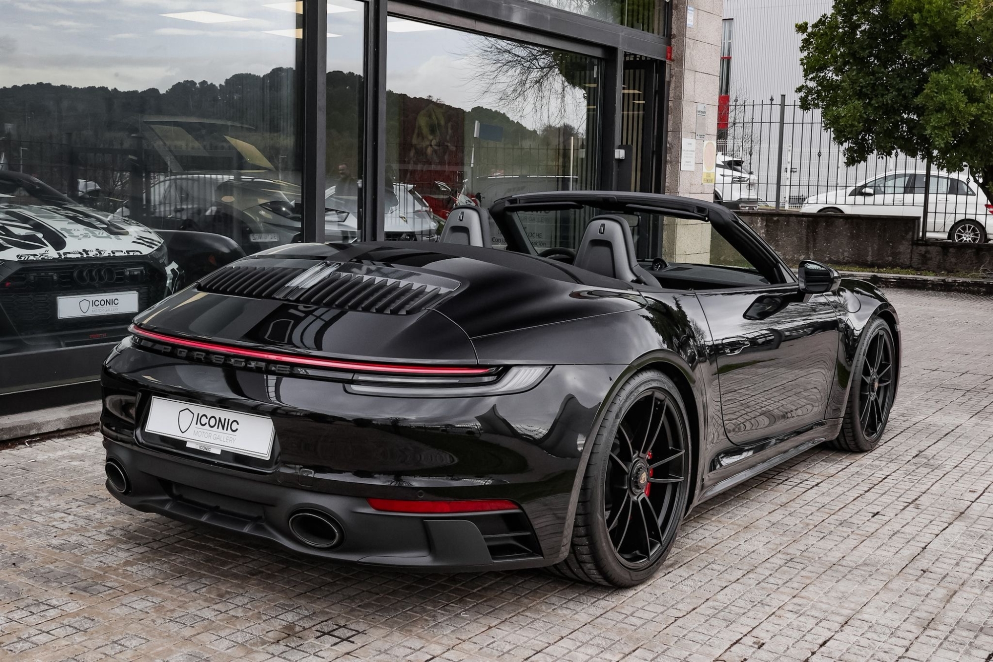 PORSCHE 911 992 CARRERA GTS CABRIO