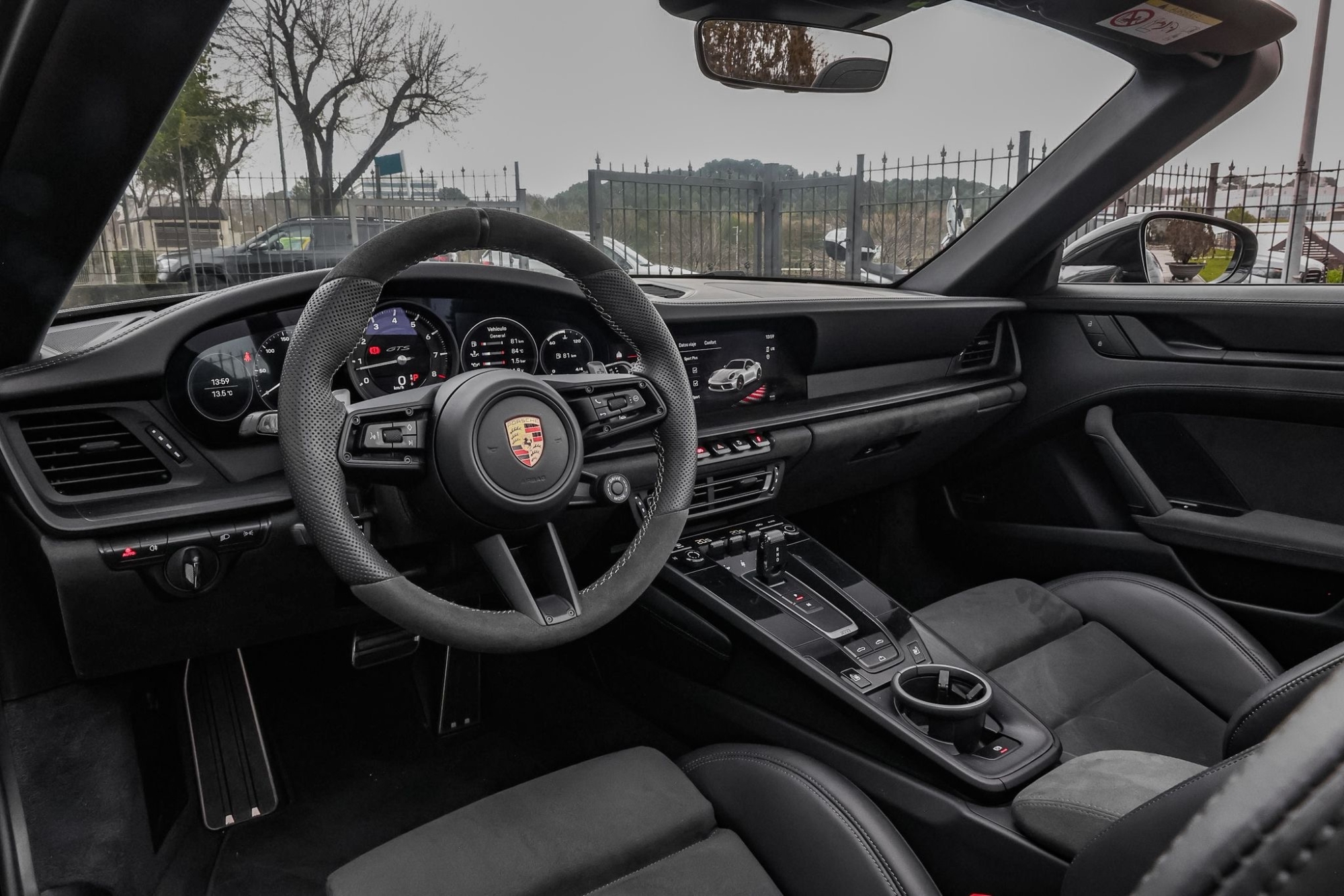 PORSCHE 911 992 CARRERA GTS CABRIO
