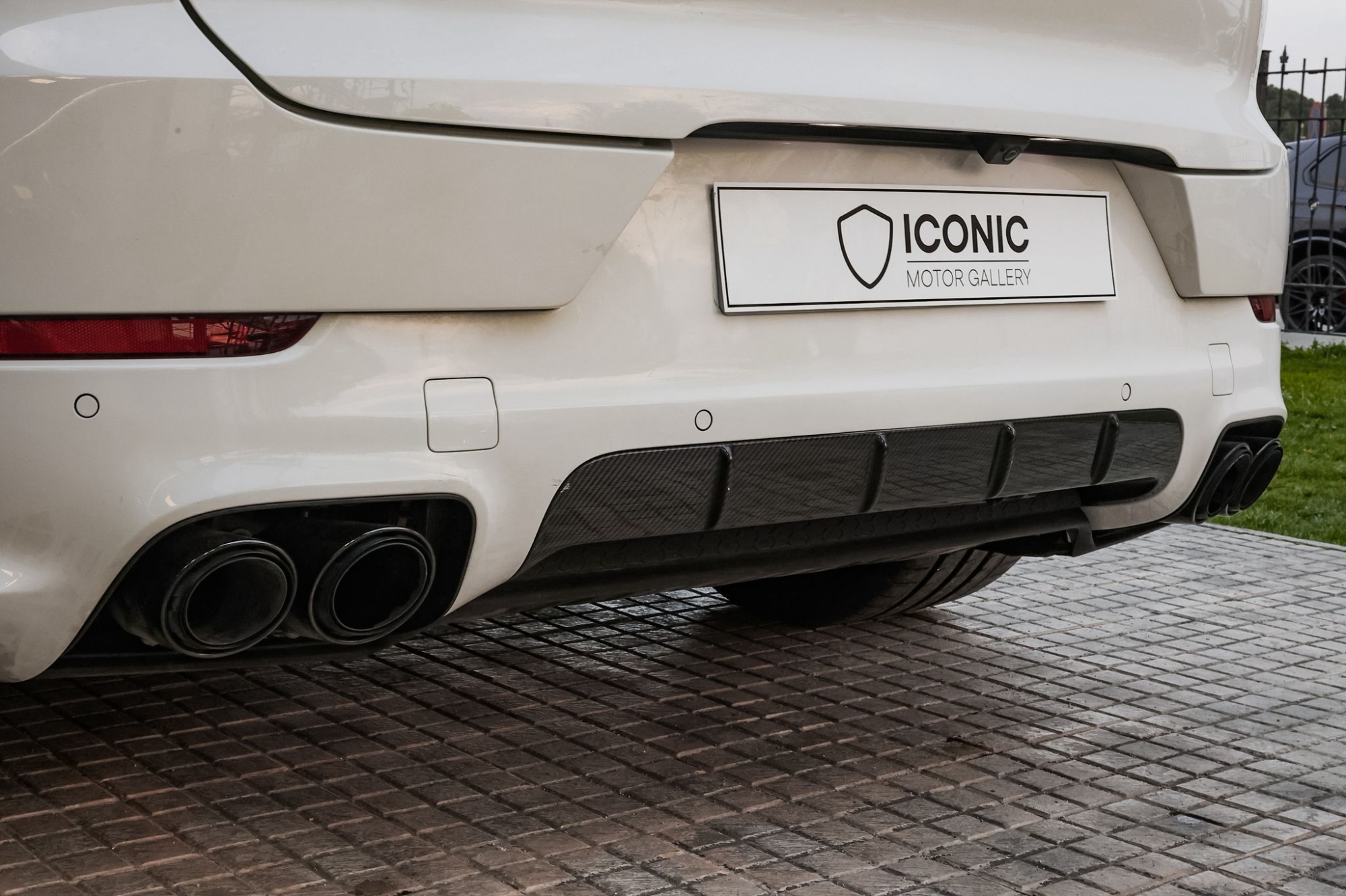 PORSCHE CAYENNE TURBO S E-HYBRID