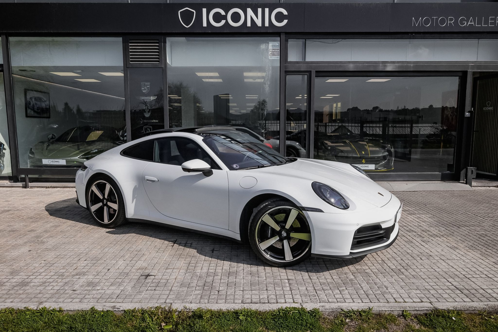 PORSCHE 911 992.2 CARRERA