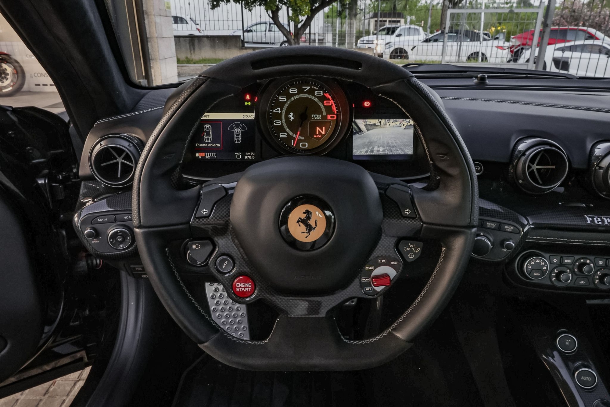 FERRARI F12 BERLINETTA
