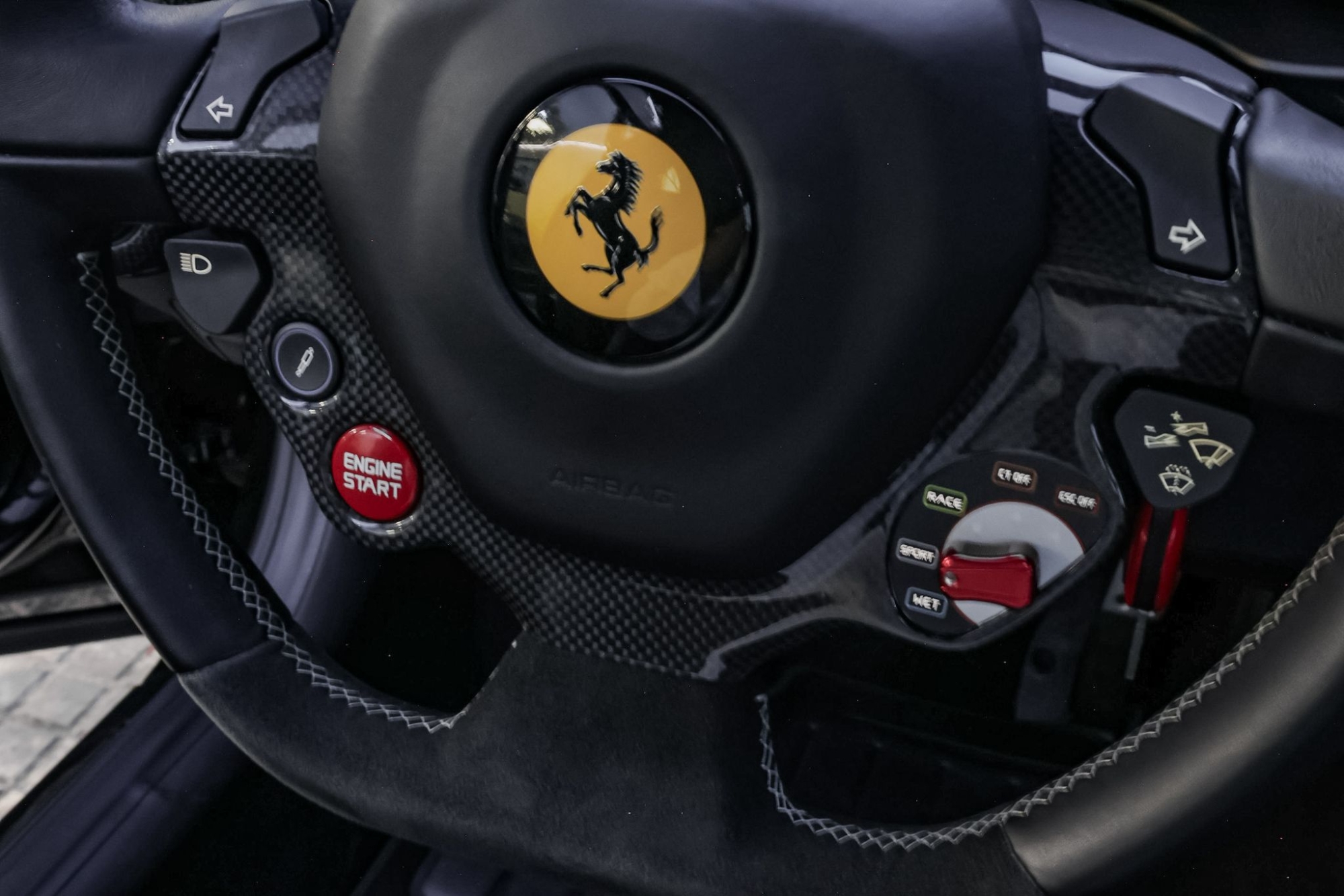 FERRARI F12 BERLINETTA