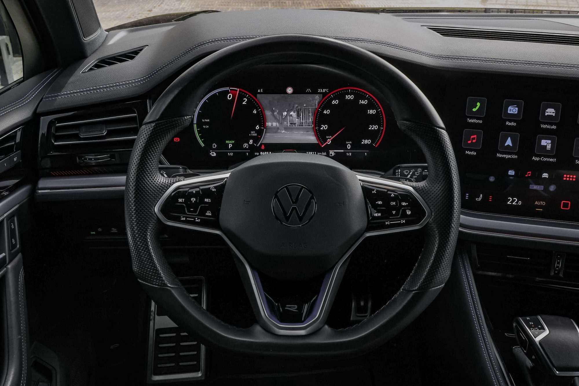 VOLKSWAGEN TOUAREG 3.0 TSI V6 RLINE 4MOTION HIBRYD