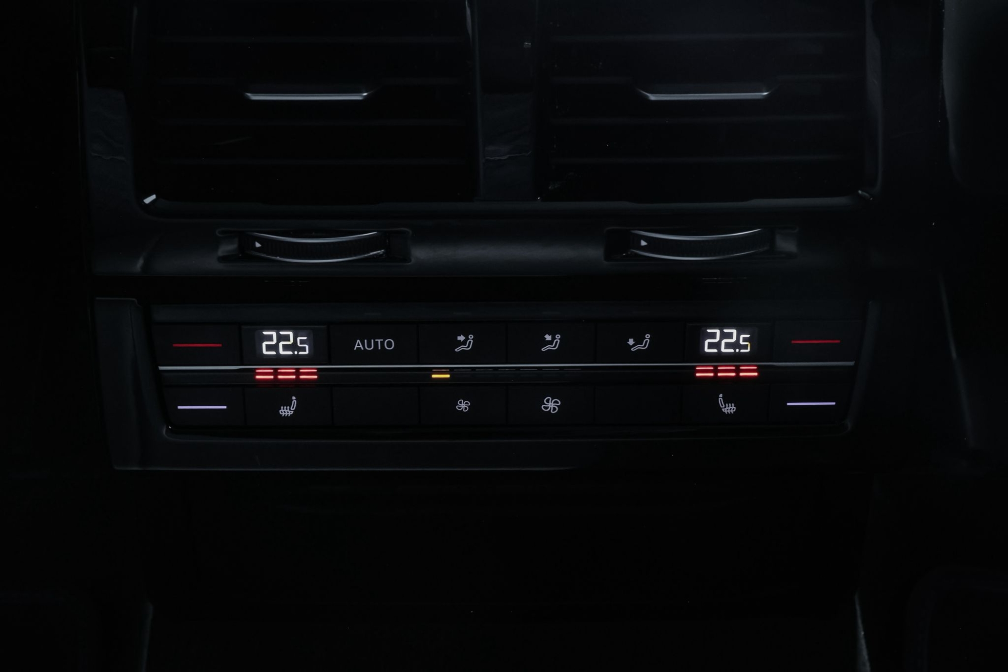 VOLKSWAGEN TOUAREG 3.0 TSI V6 RLINE 4MOTION HIBRYD